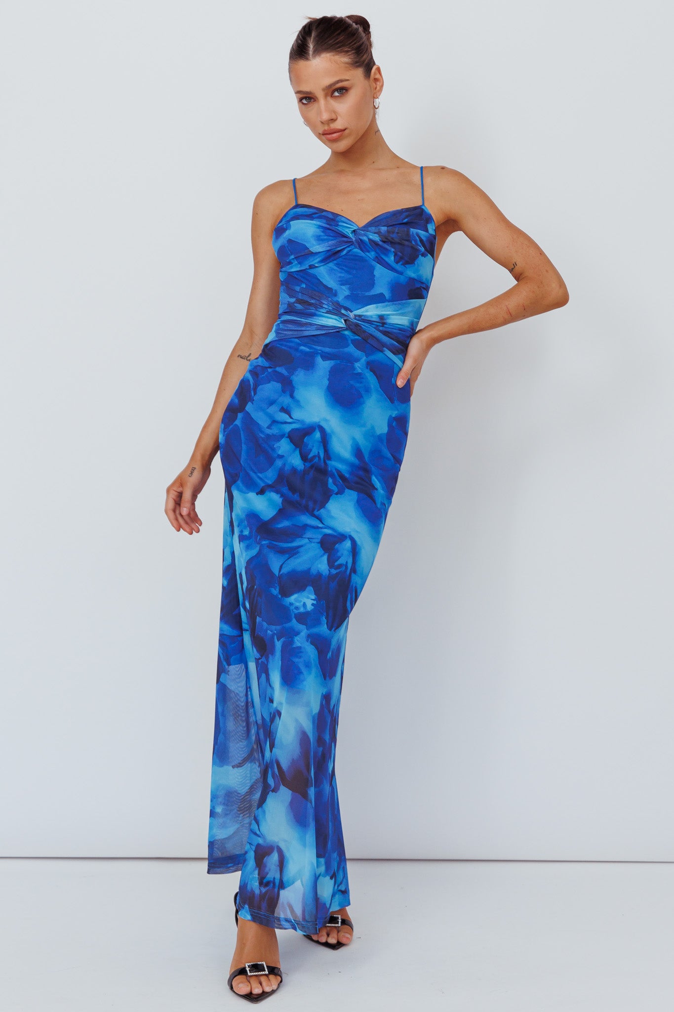 knee length dresses for ladies Beulah Twist Bodice Maxi Dress Floral Blue– Selfie Leslie