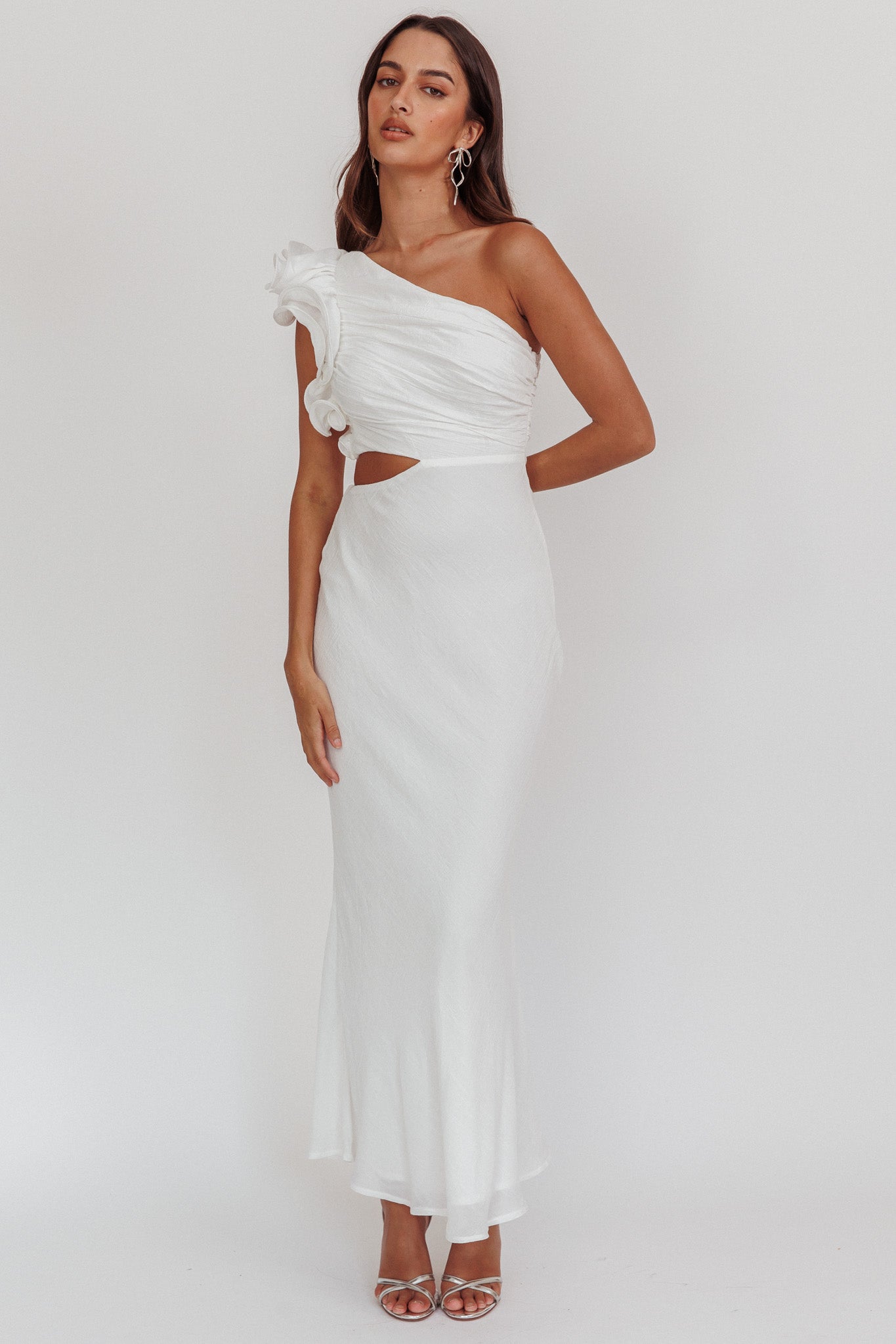 Deanna One-Shoulder Ruffle Maxi Dress White - S Deanna One-Shoulder Ruffle Maxi Dress White - S