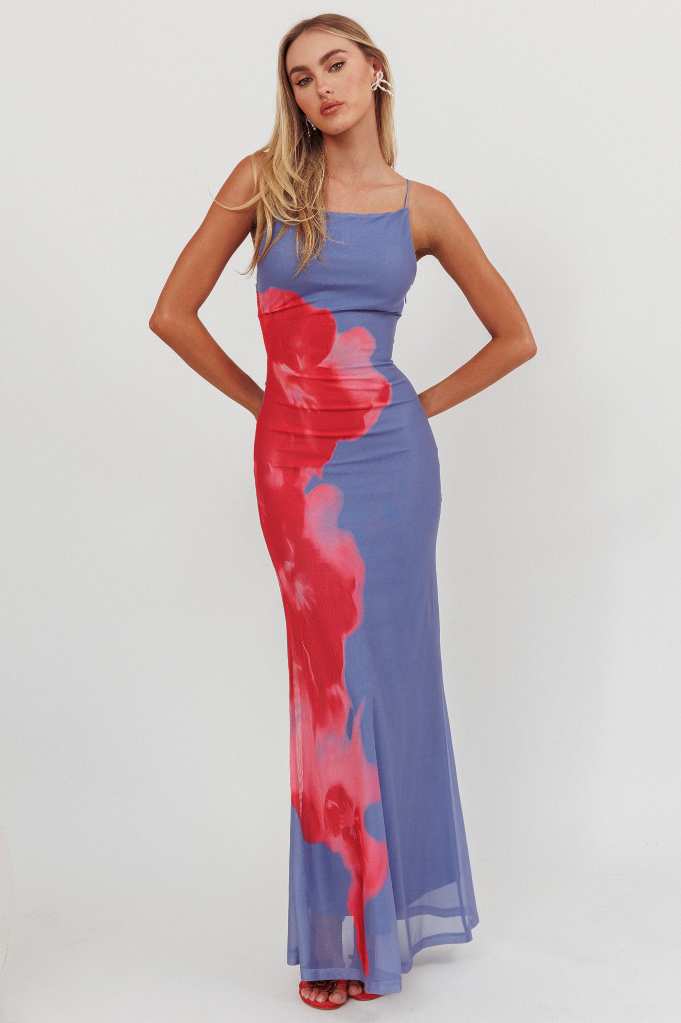 Unravel Floral Maxi Dress Blue Selfie Leslie