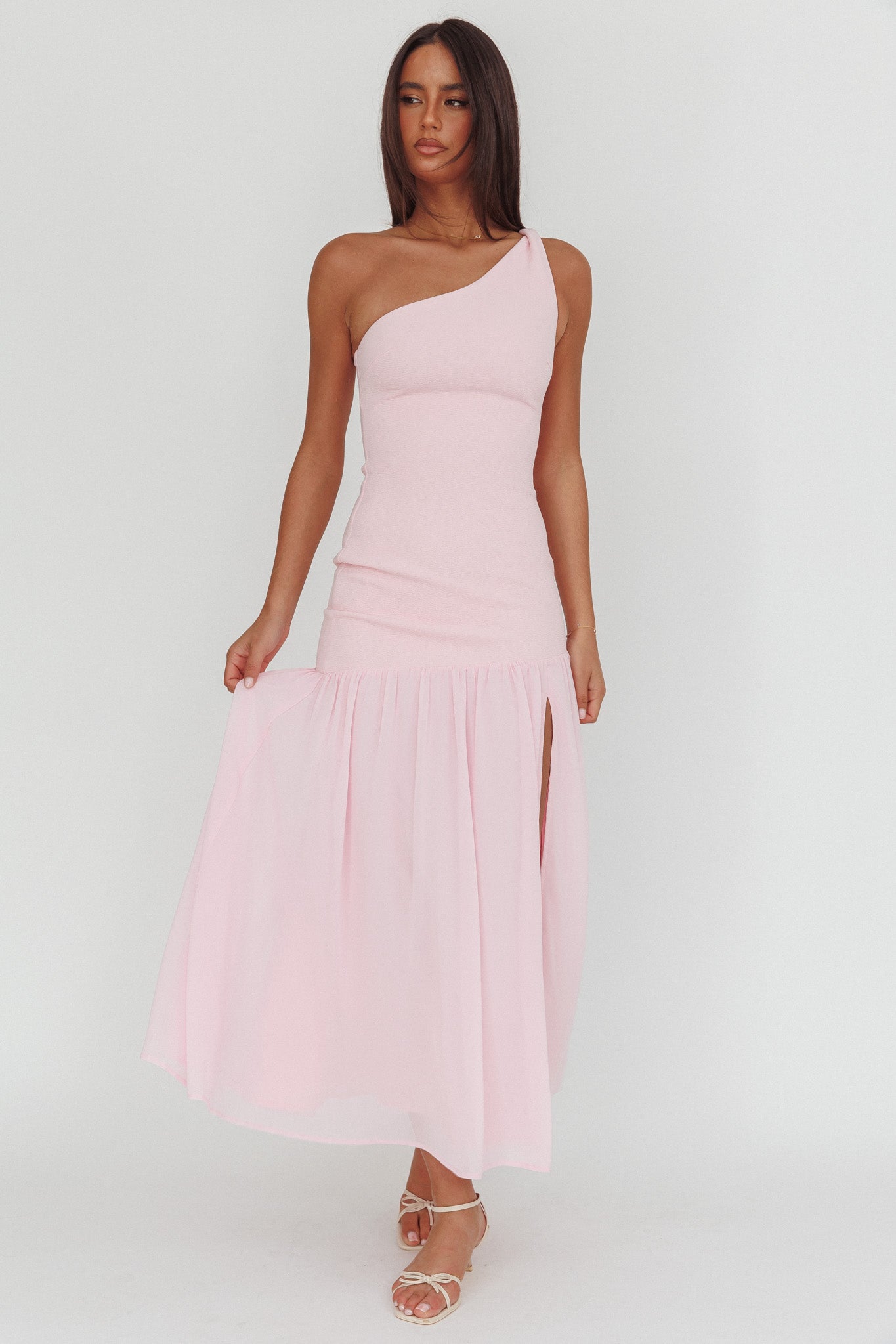 drop waist bridesmaid dress Lights On One-Shoulder Maxi Pink S24715BR Kate Middleton Wears Emilia 178 cm / 90 Taglia:48