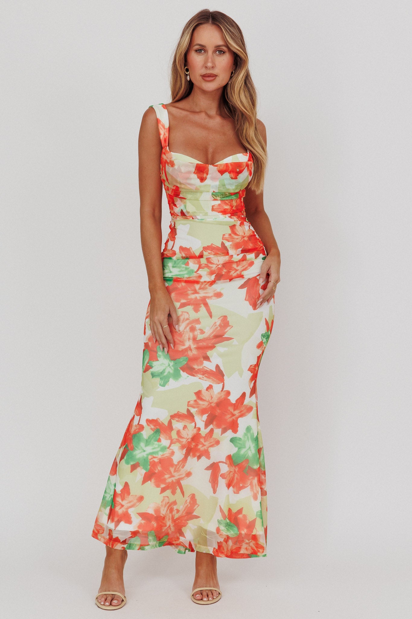 Odelia Sweetheart Mermaid Maxi Dress Print Red | Selfie Leslie Odelia Sweetheart Mermaid Maxi Dress Print Red | Selfie Leslie