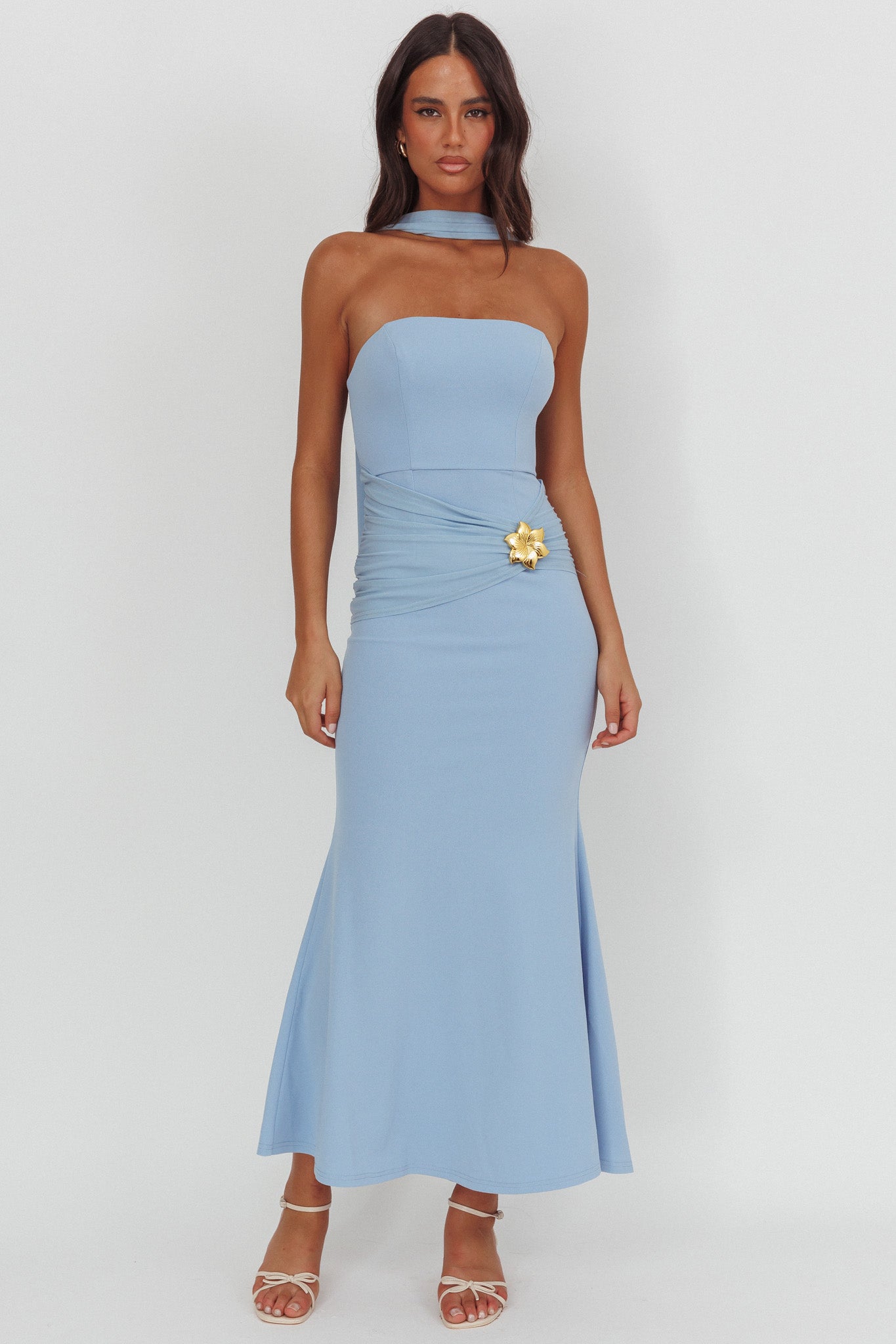 Jeramia Strapless Brooch Maxi Dress Blue– Selfie Leslie