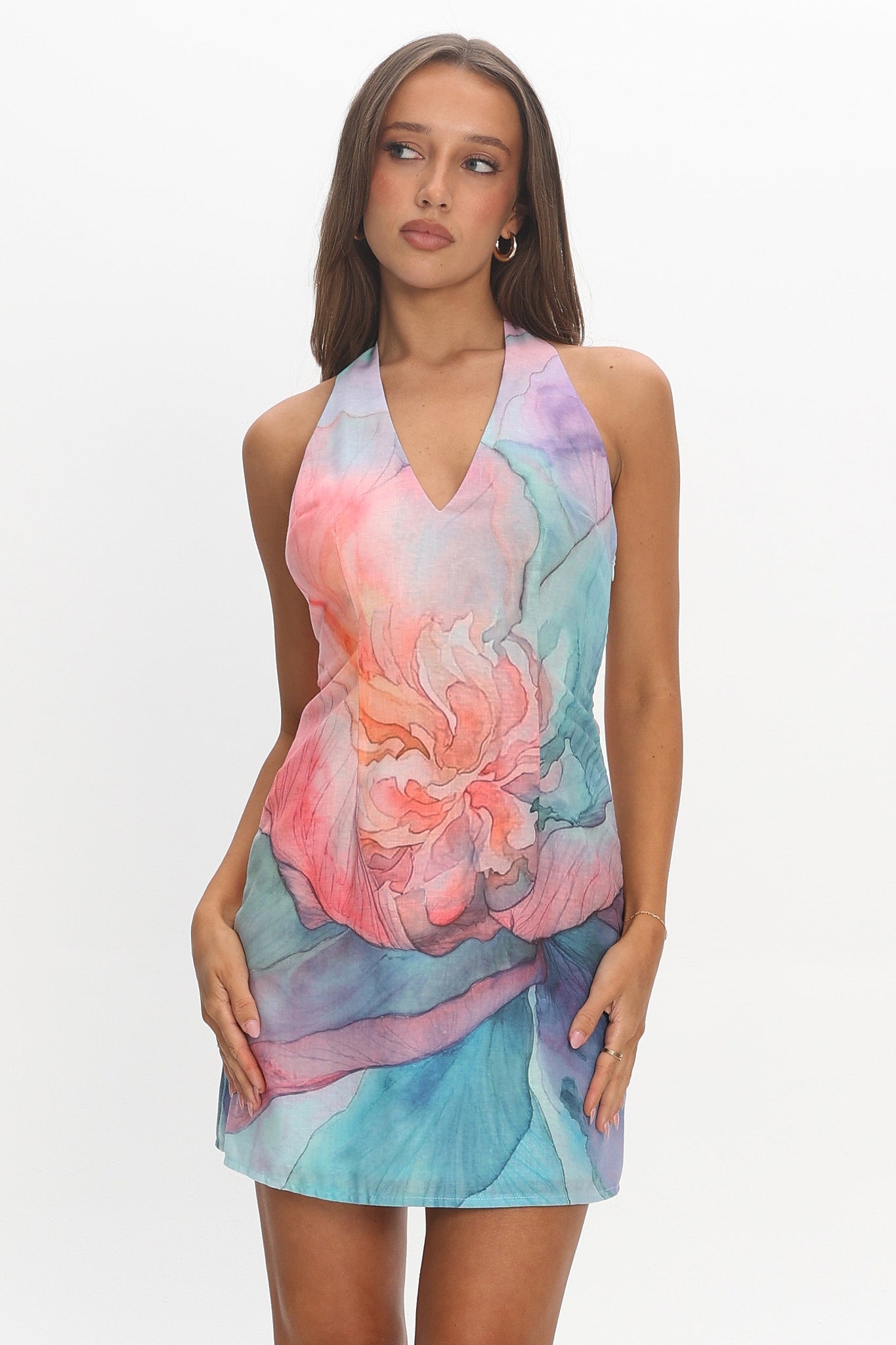 aqua halter mini dress Hecate Watercolor Glamrae Plus Size Dark Model Ariel Fresh and feminine Size:M-Long