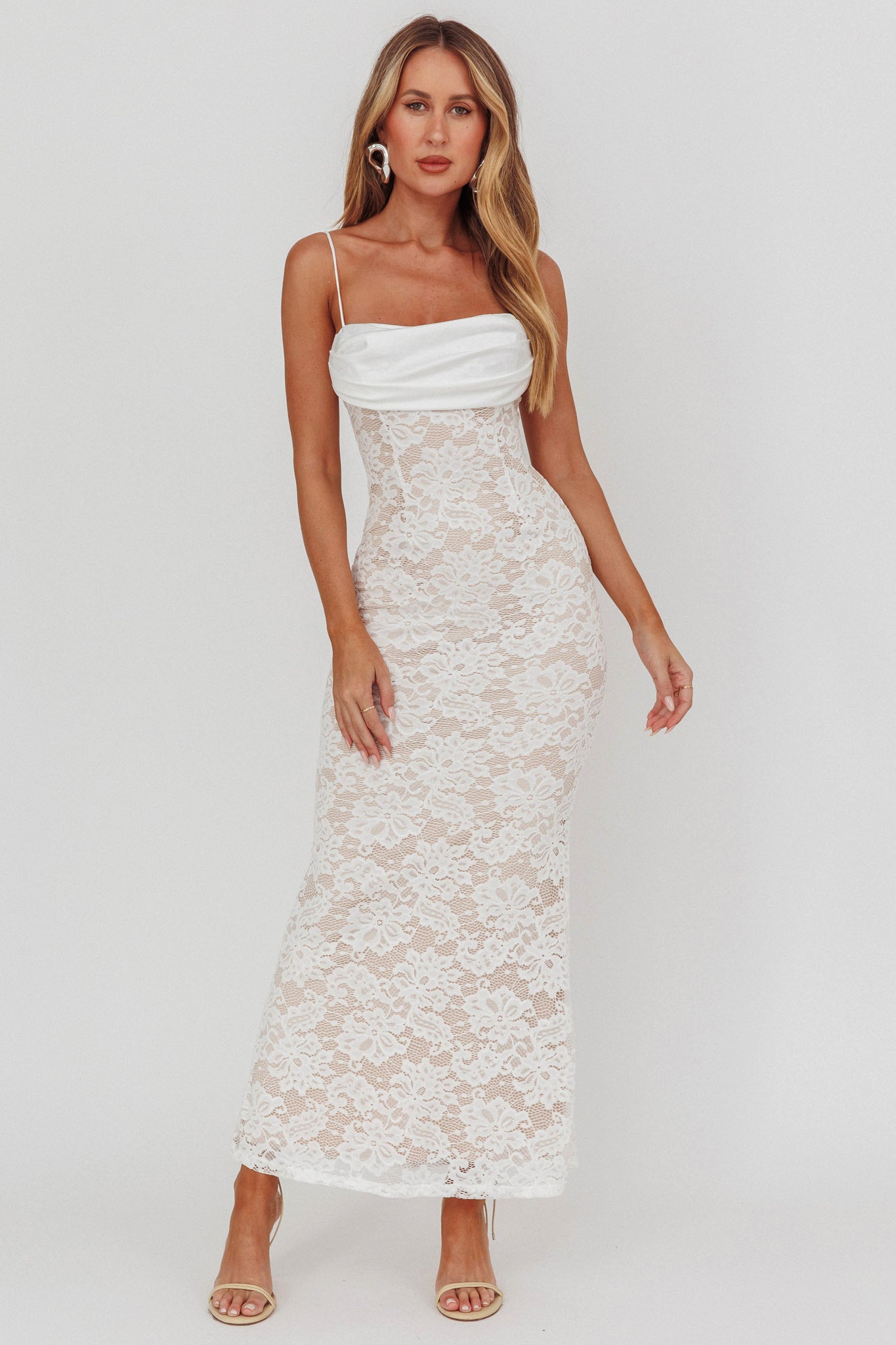 Melting Lace Maxi Dress White Selfie Leslie Melting Lace Maxi Dress White Selfie Leslie