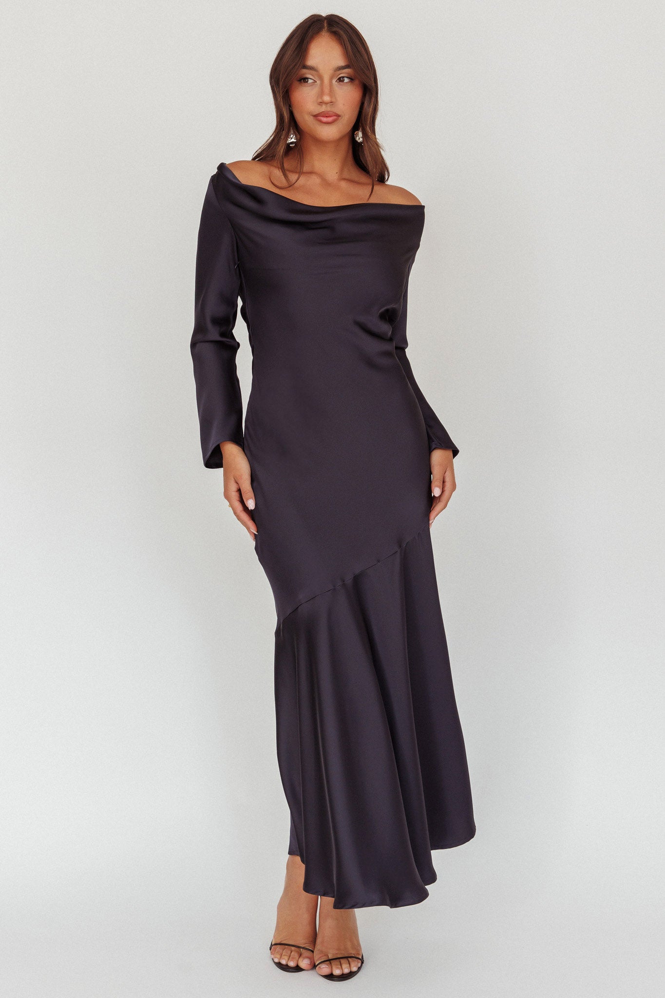 Cecilia Long Sleeve Drape Back Maxi Dress Navy– Selfie Leslie