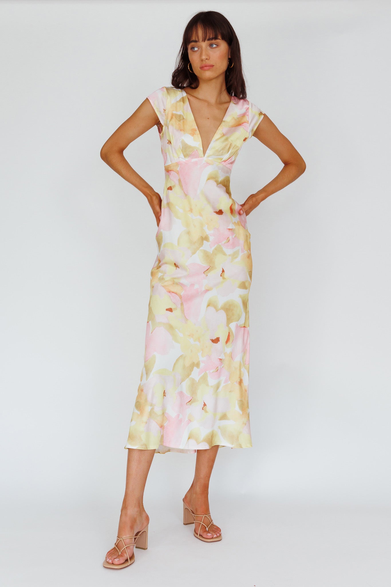 lucinda floral midi dress Lucinda Cap Sleeve Twist Back Midi Dress Flower Pink