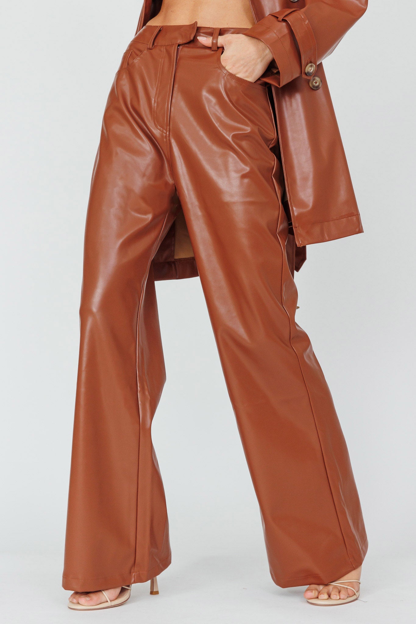 Coussin Faux Leather Pants Terracotta– Selfie Leslie