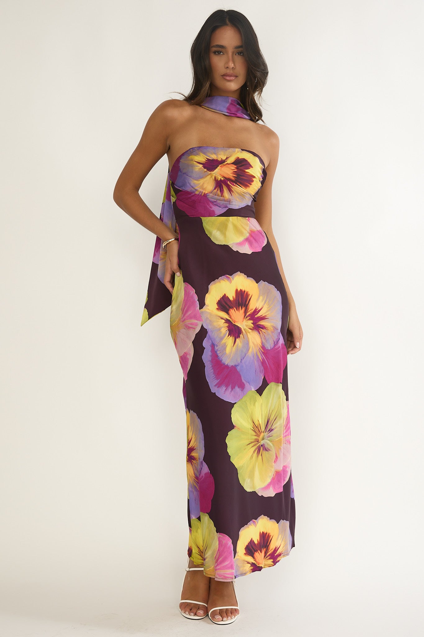 cut out dress summer ivory V-Neck Maxi Dress With Cut Out And Slit main image 0