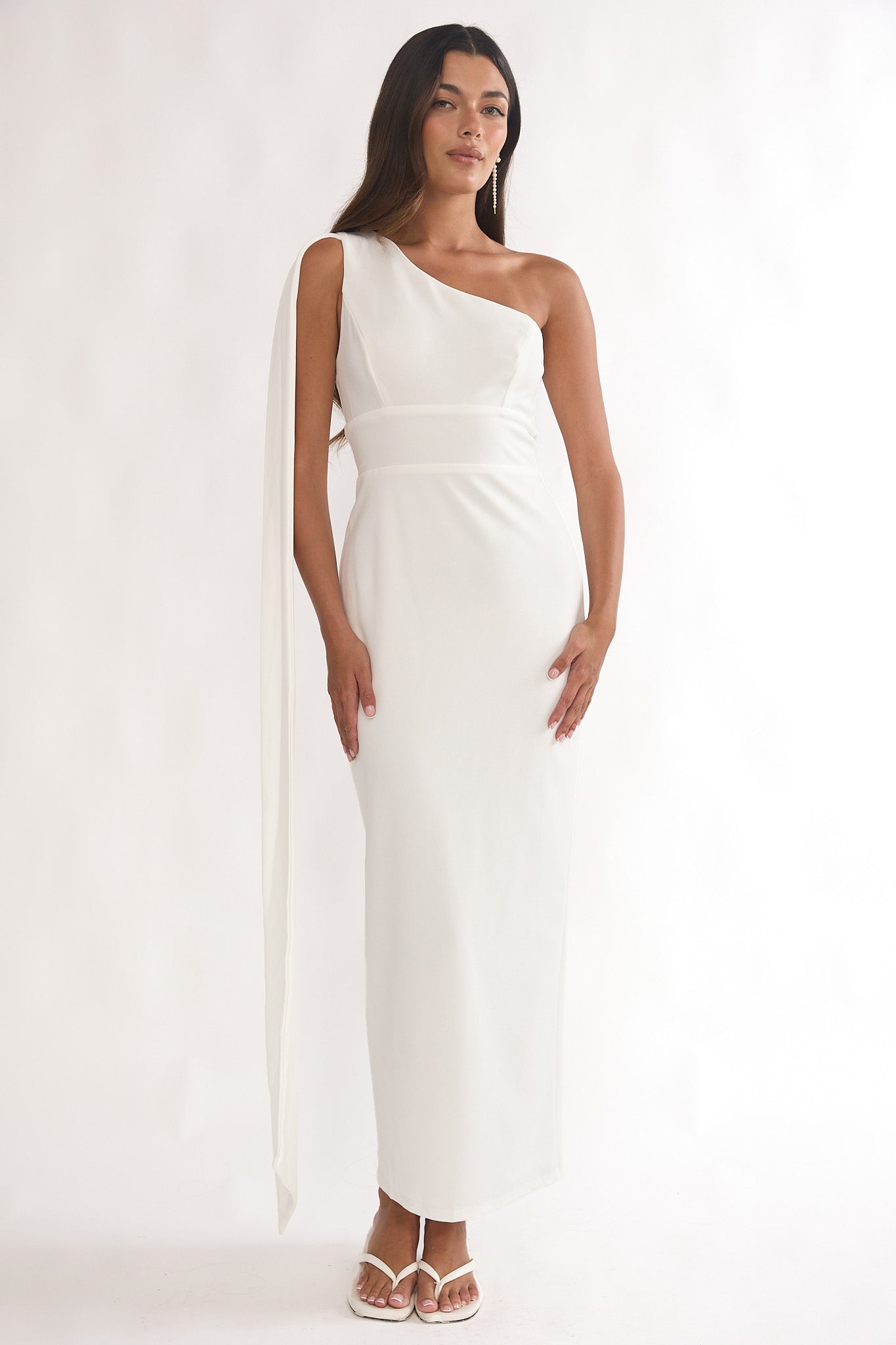 Verra One-Shoulder Sash Maxi Dress White– Selfie Leslie