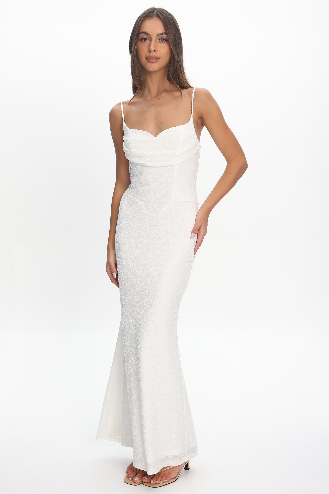 Kianah Pleat Bust Textured Maxi Dress Ivory - S Kianah Pleat Bust Textured Maxi Dress Ivory - S