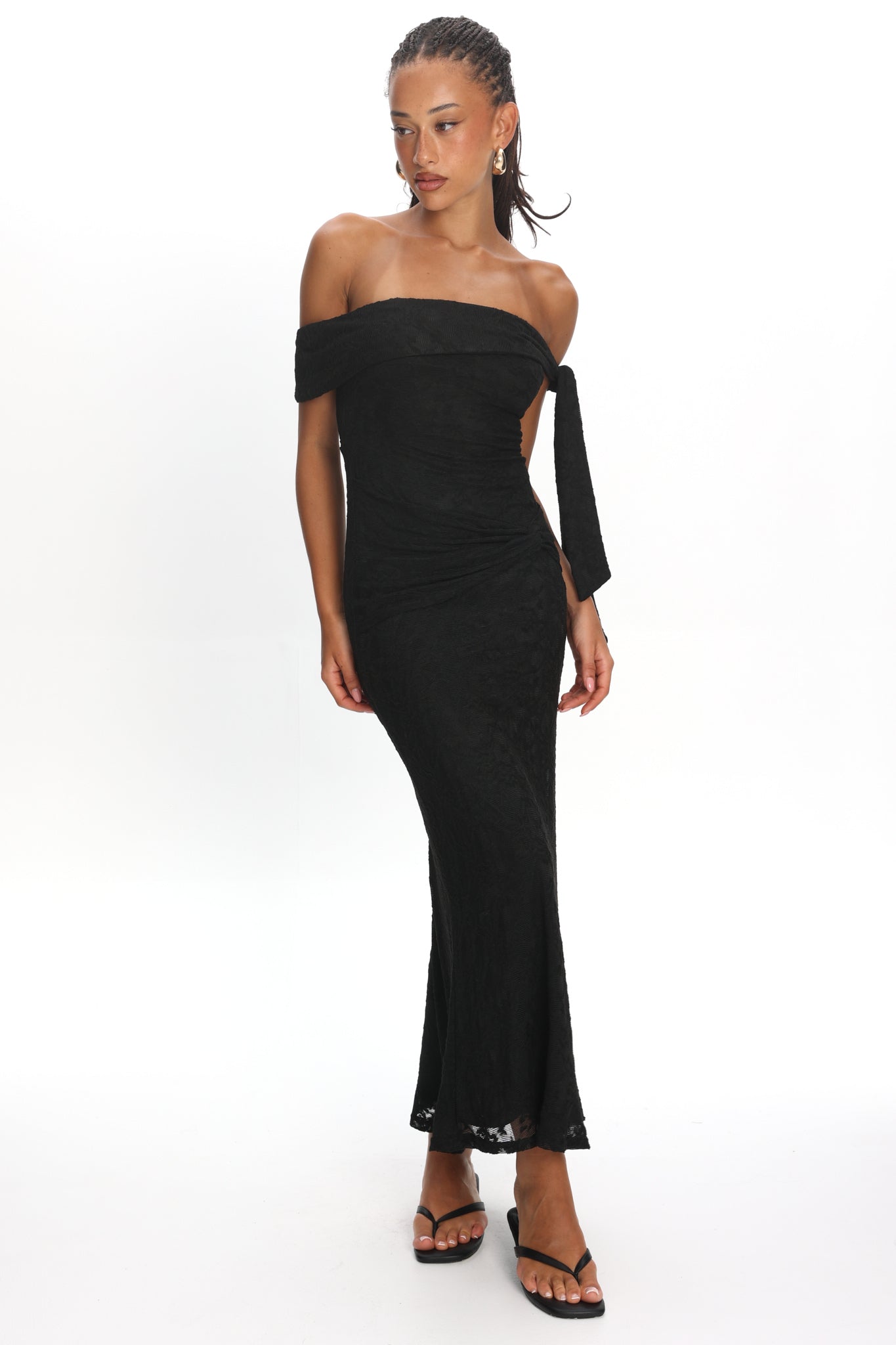 Aurora Sky Off-Shoulder Tie Maxi Dress Lace Black | Selfie Leslie