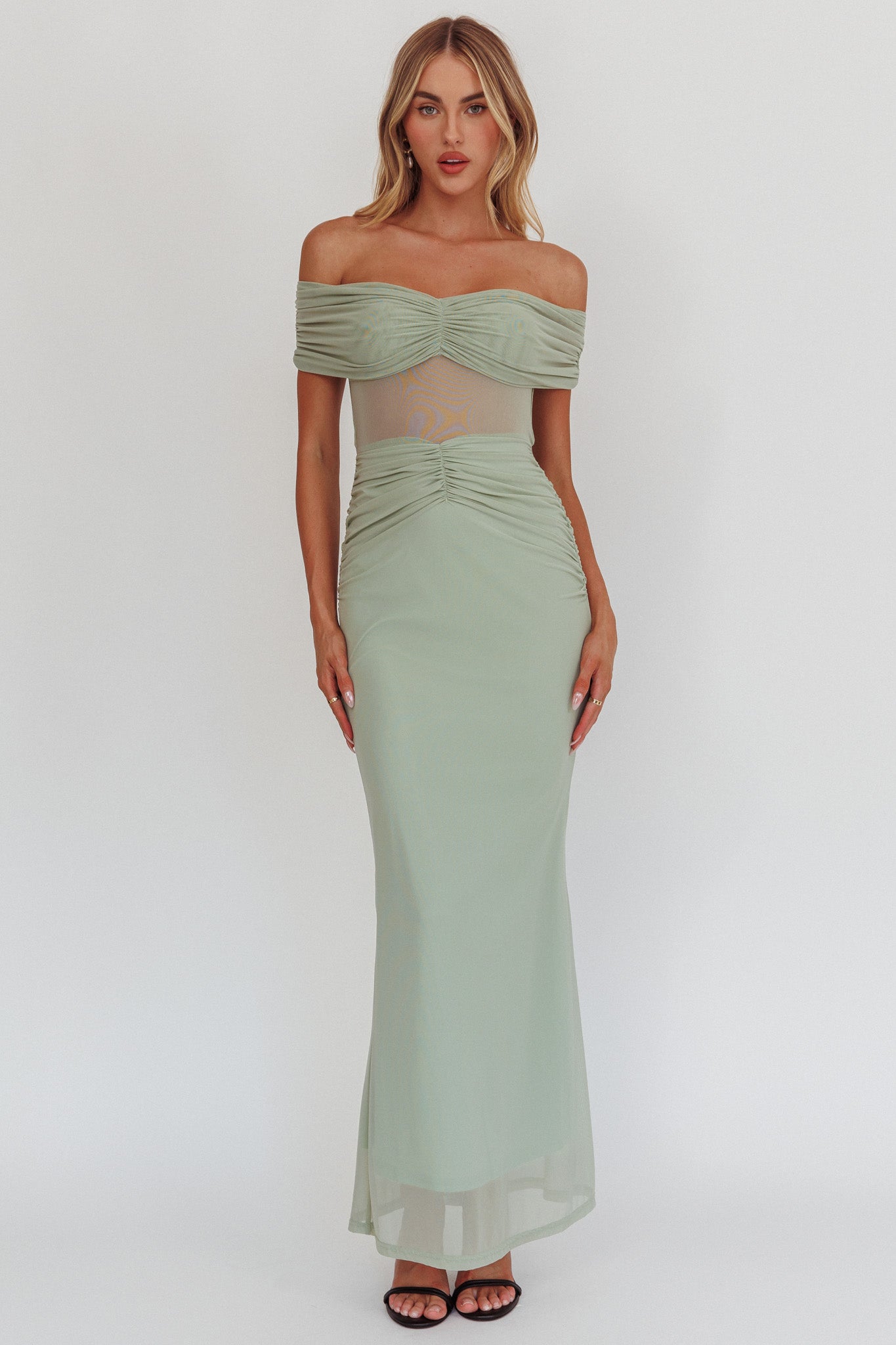 Silver Moon Off-Shoulder Maxi Dress Sage | Selfie Leslie Silver Moon Off-Shoulder Maxi Dress Sage | Selfie Leslie