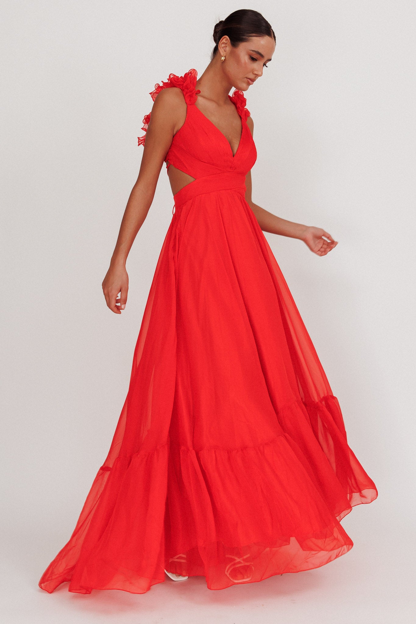 strapless open back dress Bellamy Lace-Up Back Ruffle Maxi Dress Red– Selfie Leslie