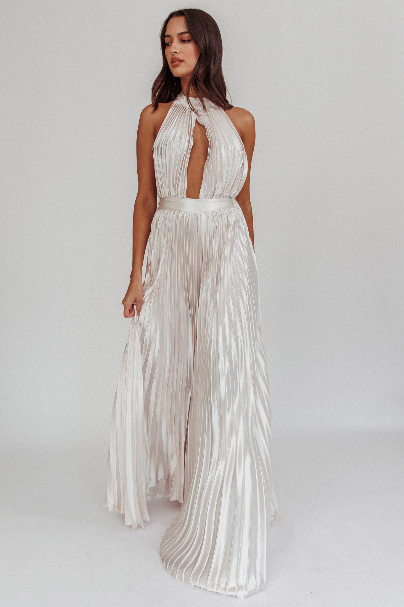 Monarch Pleated Satin Maxi Dress Champagne Selfie Leslie Monarch Pleated Satin Maxi Dress Champagne Selfie Leslie