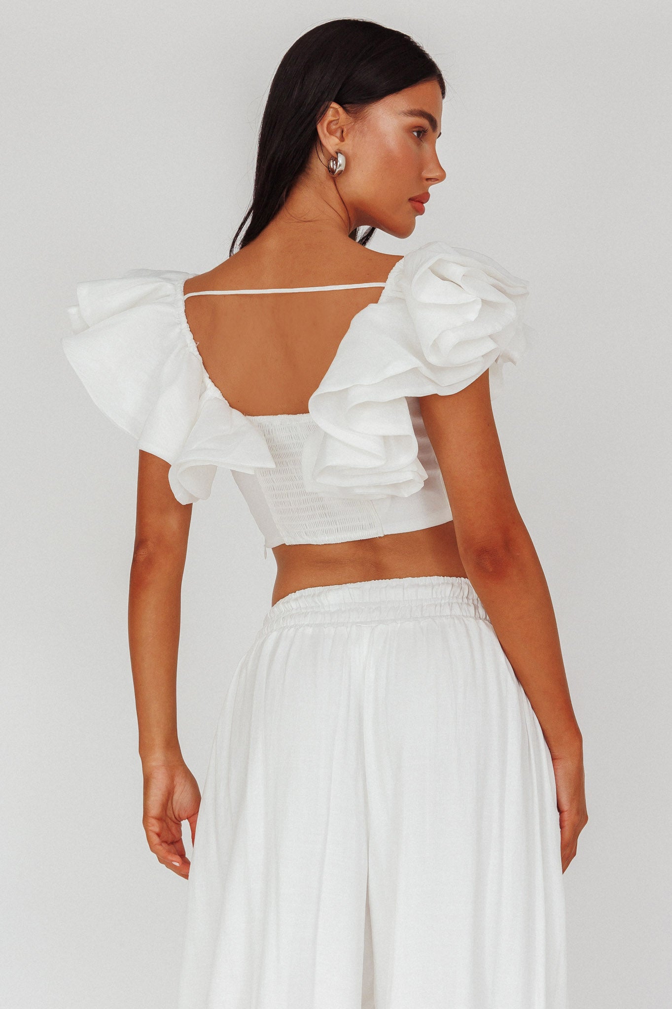 Zali Ruffle Sleeve Crop Top White– Selfie Leslie