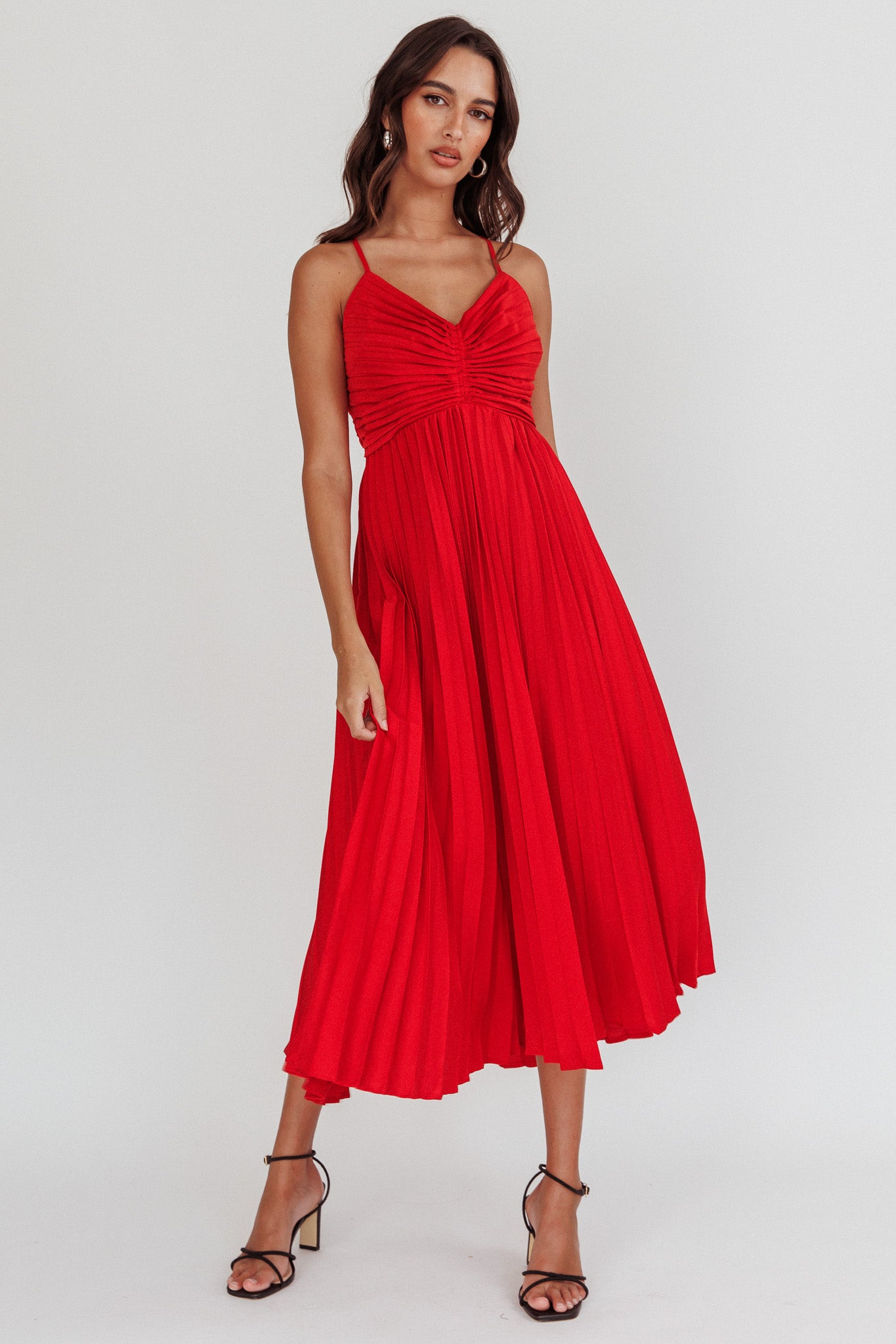 Spoken For Accordion Pleat Midi Dress Red Selfie Leslie Spoken For Accordion Pleat Midi Dress Red Selfie Leslie