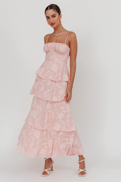 Cute Wedding Guest Dresses | Unique Styles | Selfie Leslie