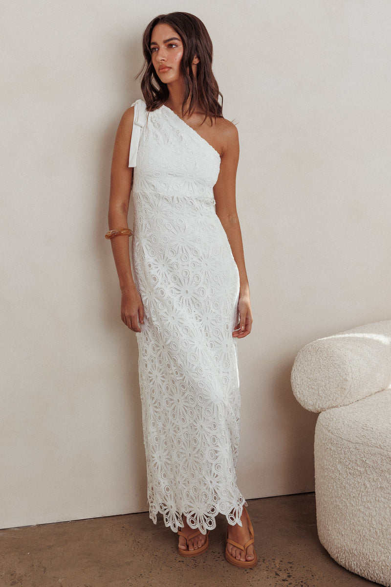 Pixi Off Shoulder Maxi Dress White