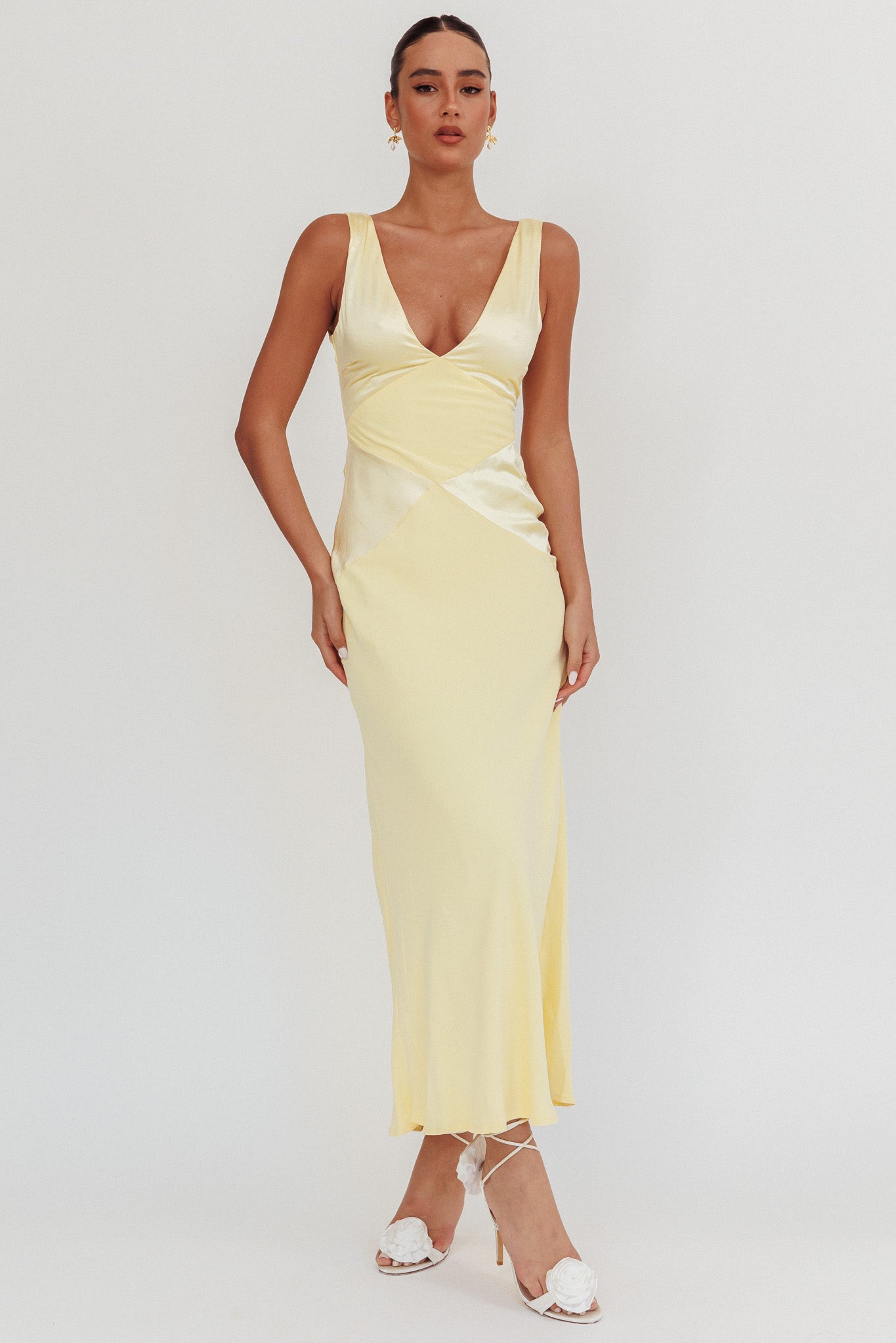 Soul Fire V-Neck Maxi Dress Butter | Selfie Leslie Soul Fire V-Neck Maxi Dress Butter | Selfie Leslie