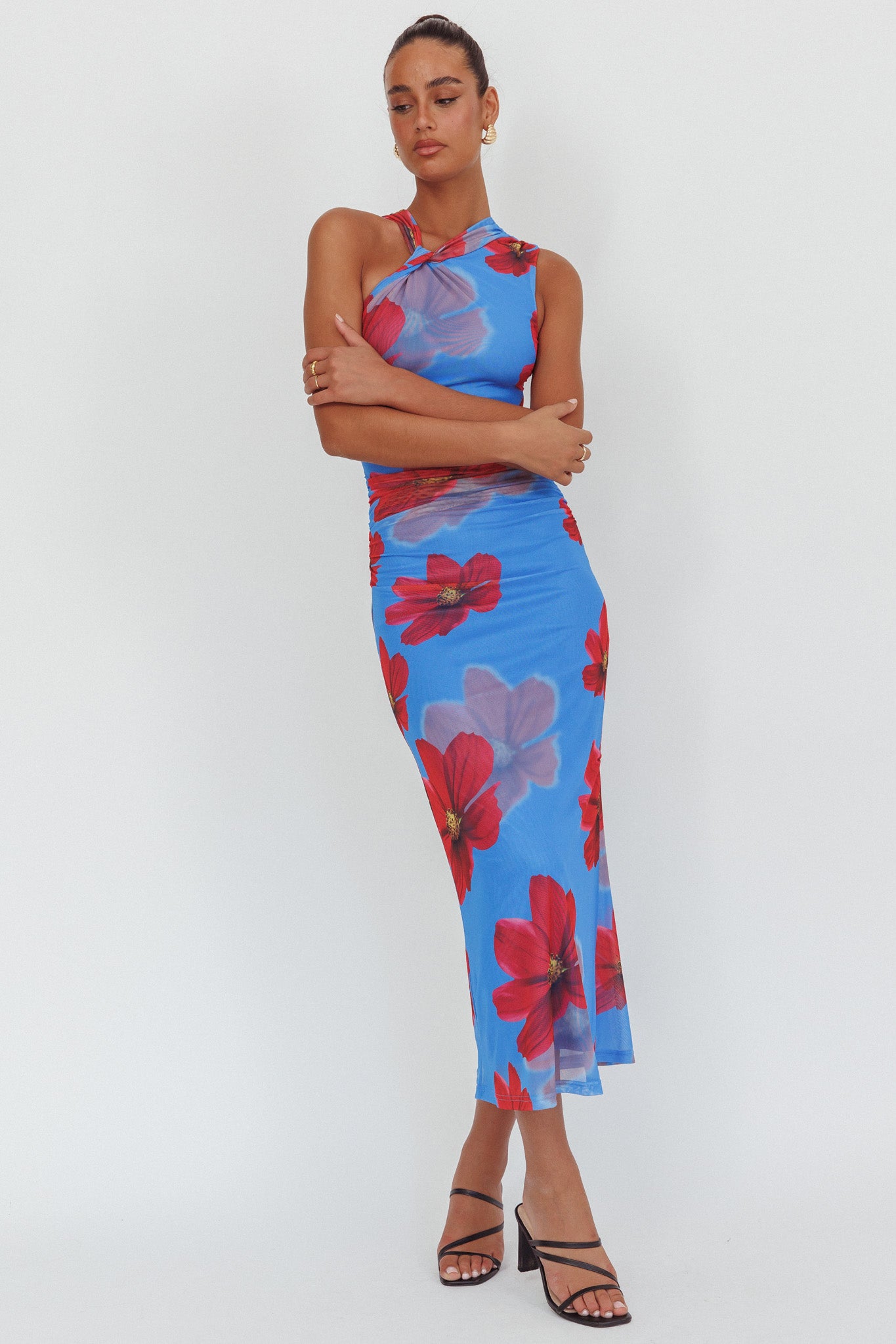 On Air Twist Neck Maxi Dress Floral Blue - M On Air Twist Neck Maxi Dress Floral Blue - M