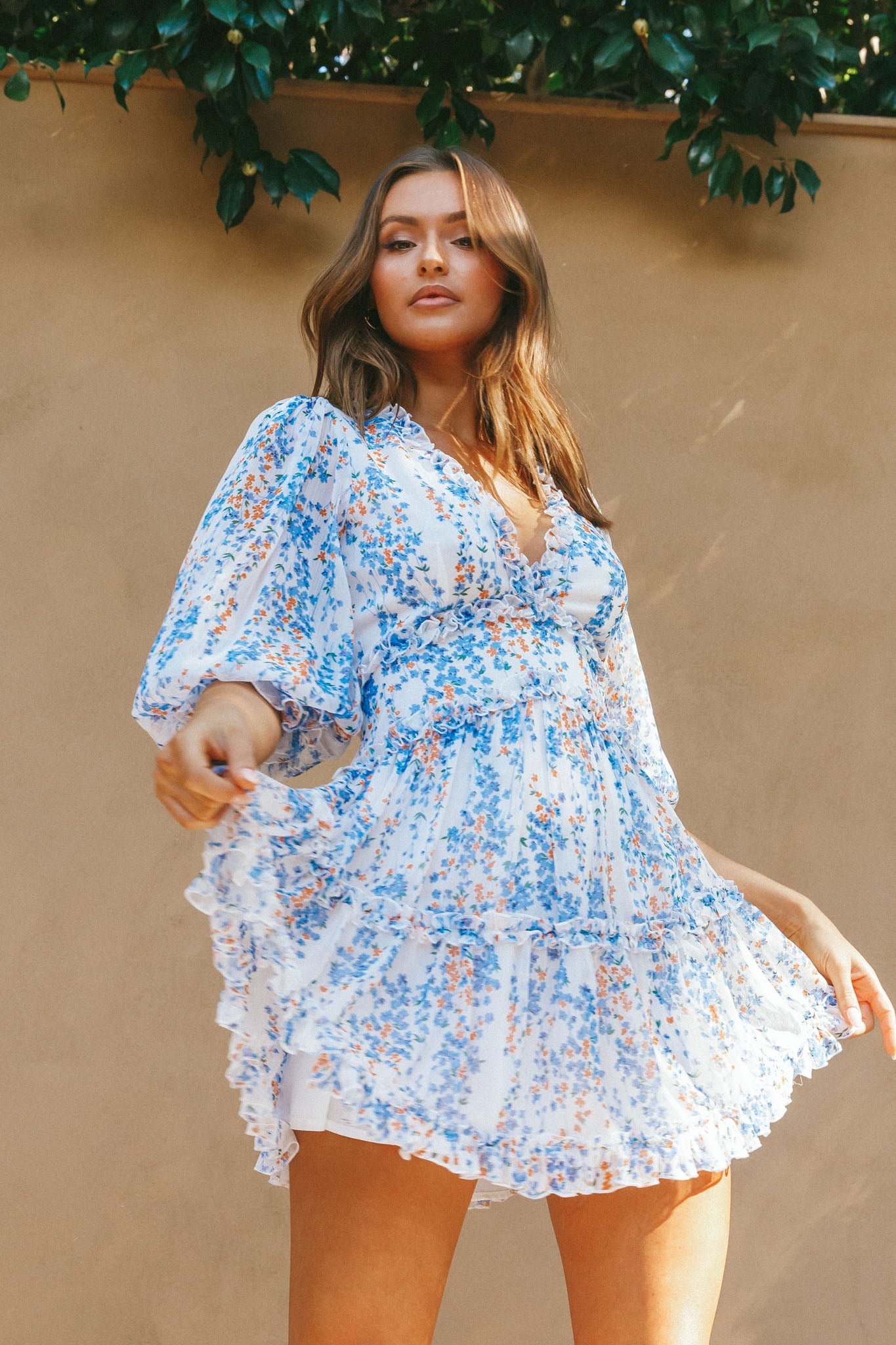 Laney Cutout Back Ruffle Detail Floral Dress White - S Laney Cutout Back Ruffle Detail Floral Dress White - S
