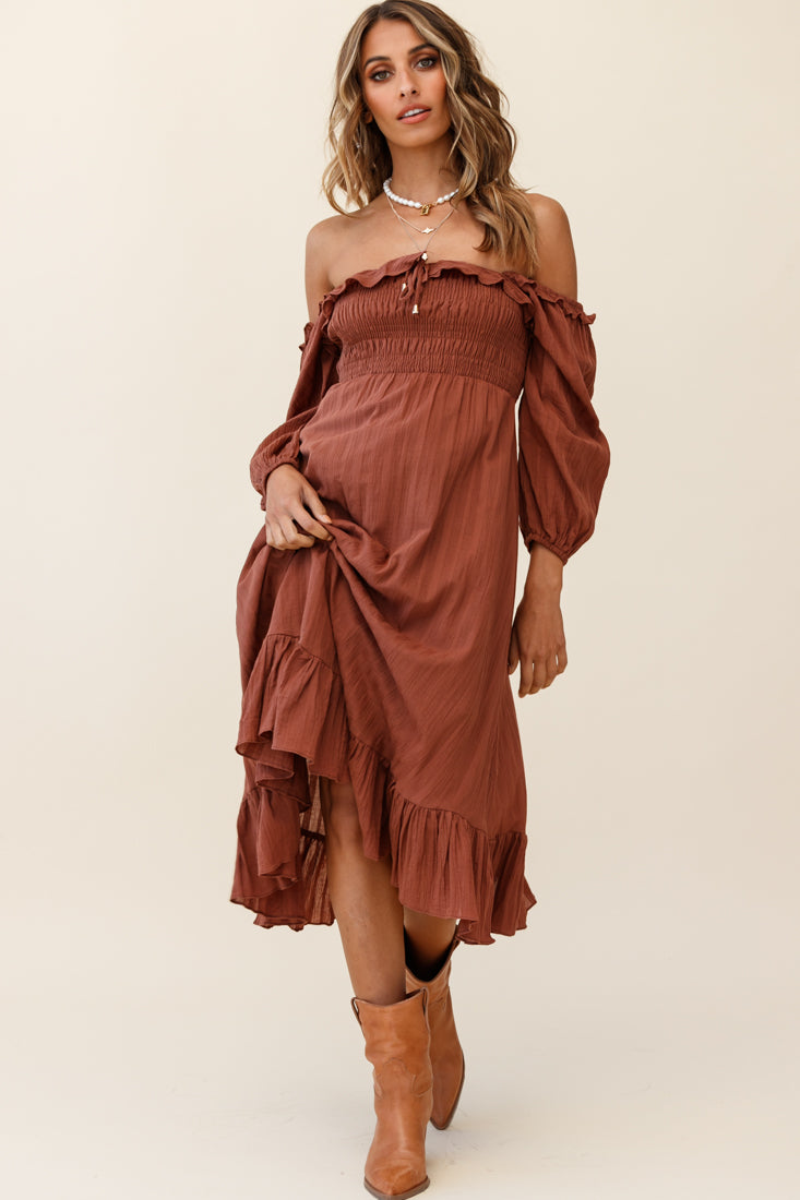 Flynn Off-Shoulder Shirred Bust Midi Dress Tan– Selfie Leslie