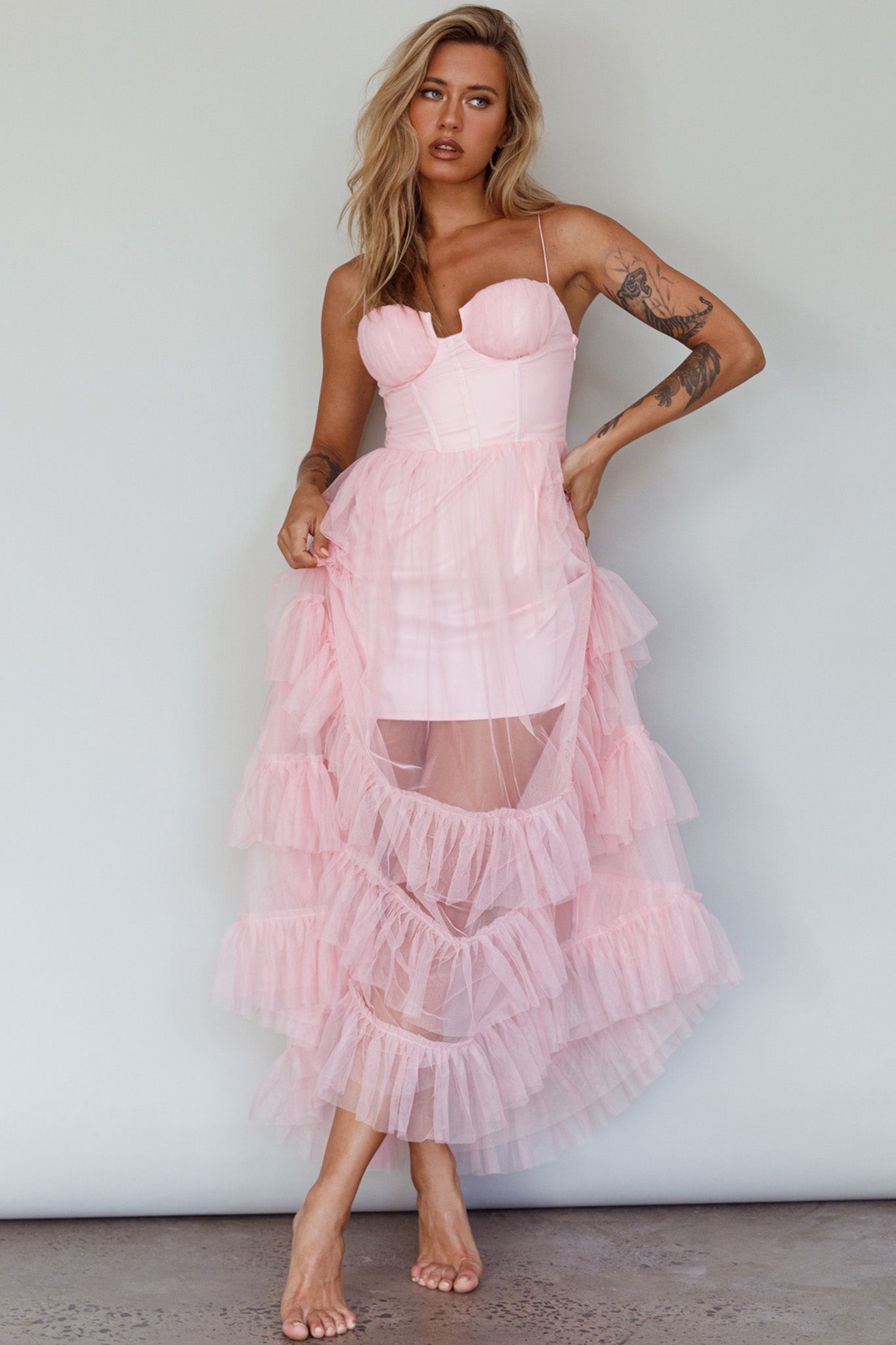 Moonlight Sonata Ruffle Mesh Maxi Dress Cameo Pink - M Moonlight Sonata Ruffle Mesh Maxi Dress Cameo Pink - M