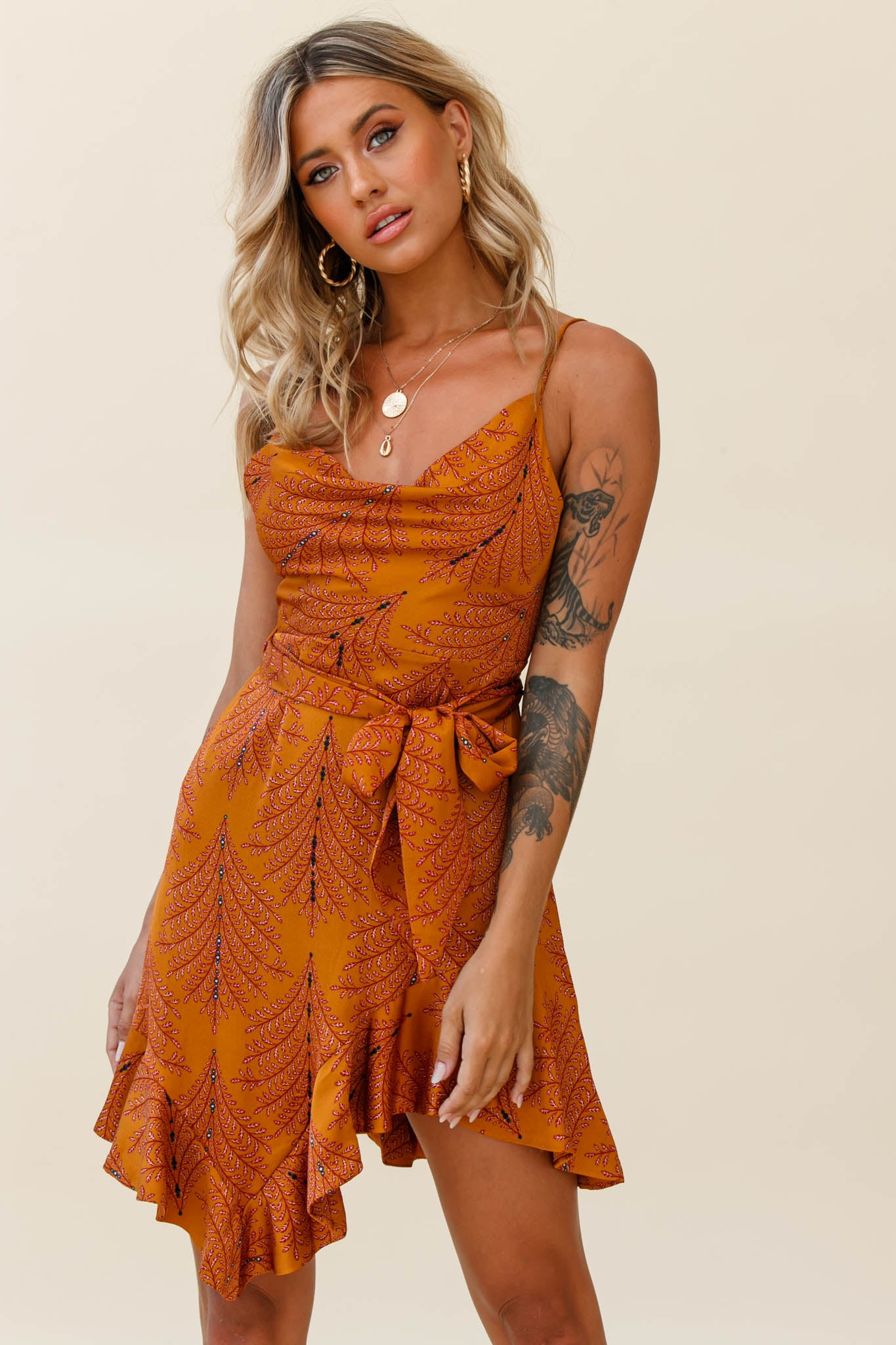 cowl neck asymmetrical hem cami dress Amazon.com: Neeno Women's Dresses Cowl Neck Asymmetrical Hem Cami Dress  Dress for Women (Color : Burnt Orange, Size : Large) : Clothing, Shoes &  Jewelry