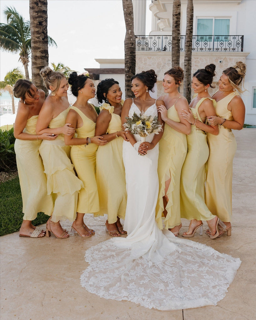 Bridesmaid Dress Ideas & Trends For 2025: What's In and What's Out | Selfie  Leslie