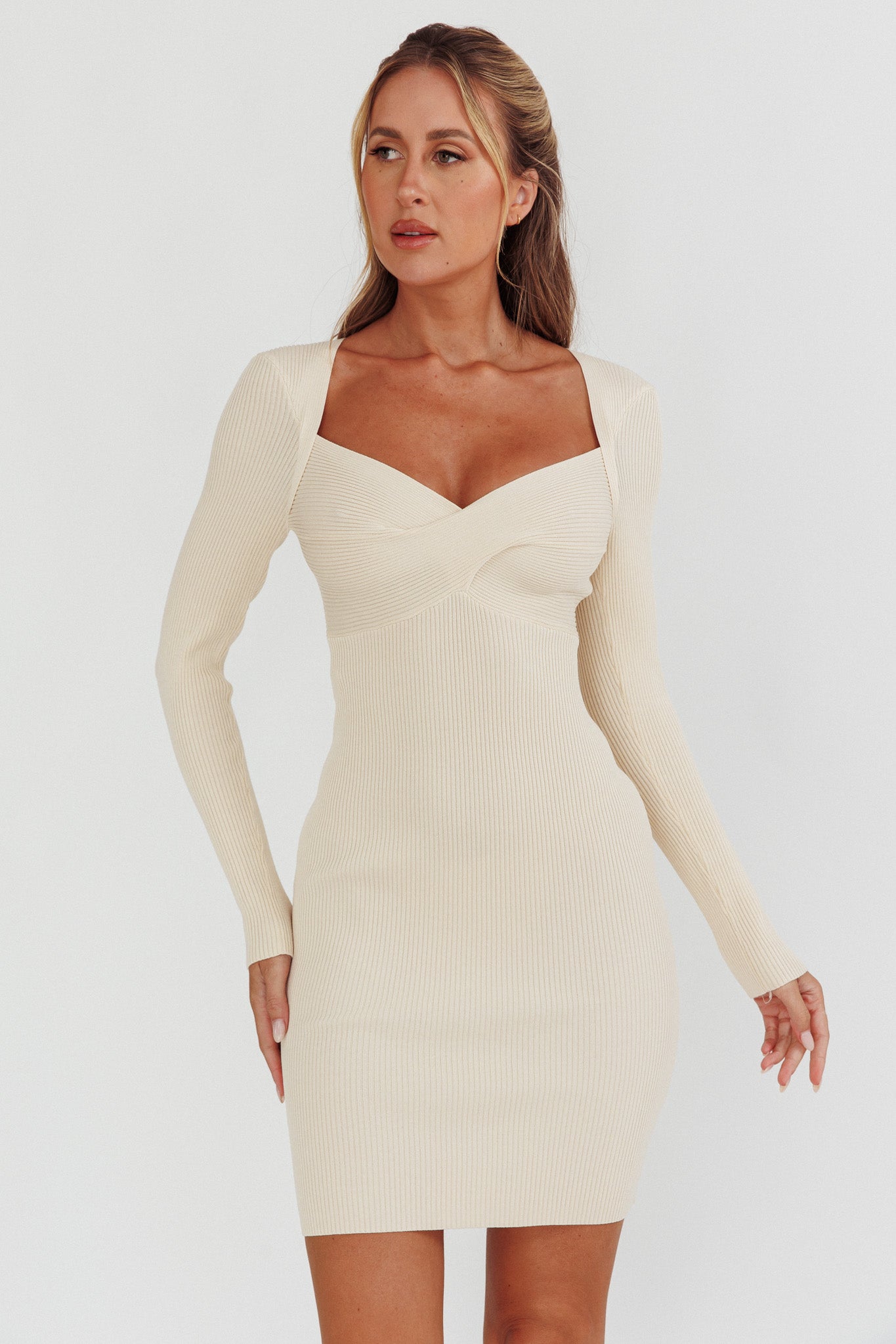 Maribeth Long Sleeve Ribbed Knit Mini Dress Cream - M Maribeth Long Sleeve Ribbed Knit Mini Dress Cream - M