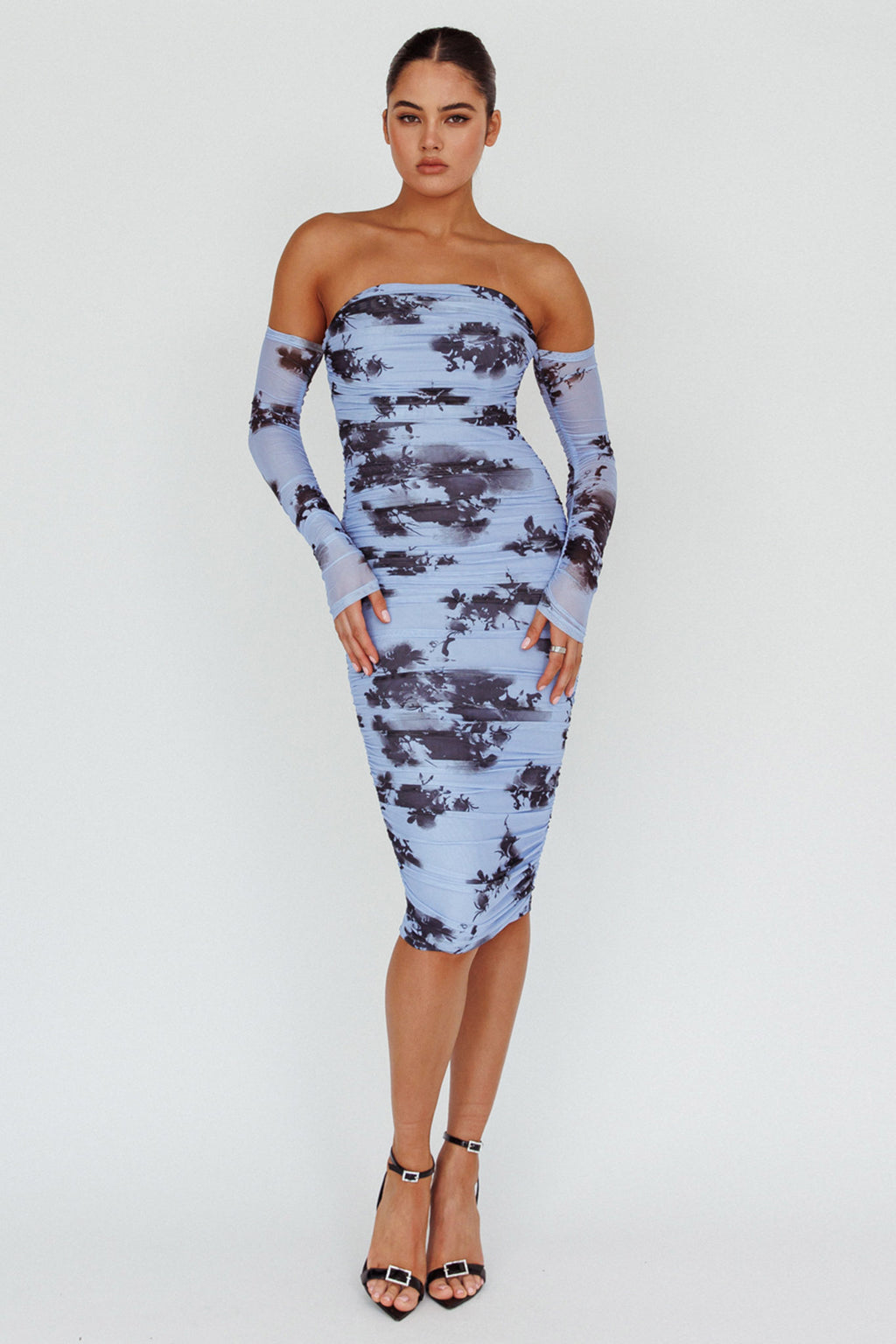 Cece Off-Shoulder Midi Dress Floral Blue Selfie Leslie Cece Off-Shoulder Midi Dress Floral Blue Selfie Leslie