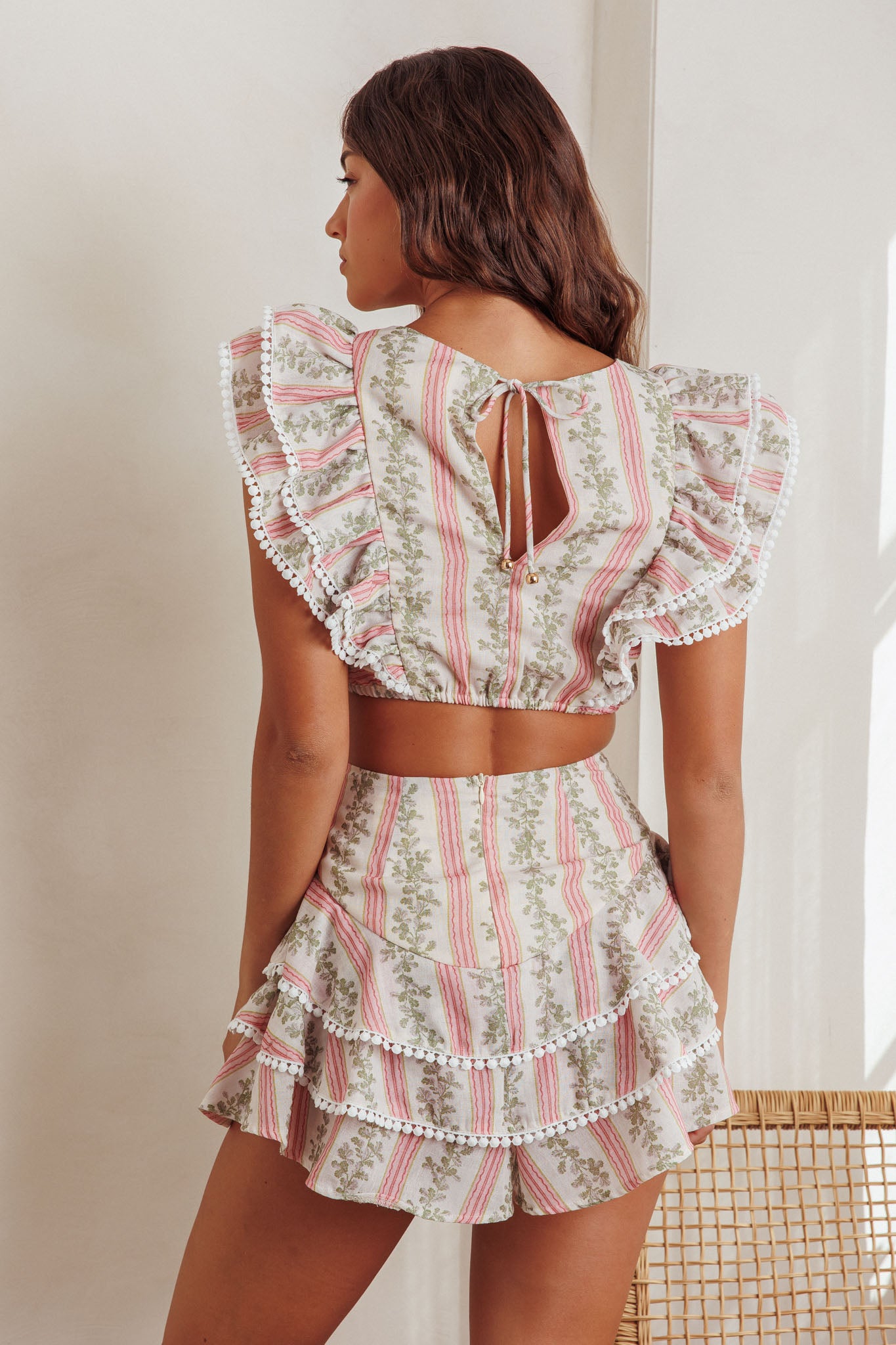 Wild And Free Tiered Ruffle Skorts Floral Natural– Selfie Leslie