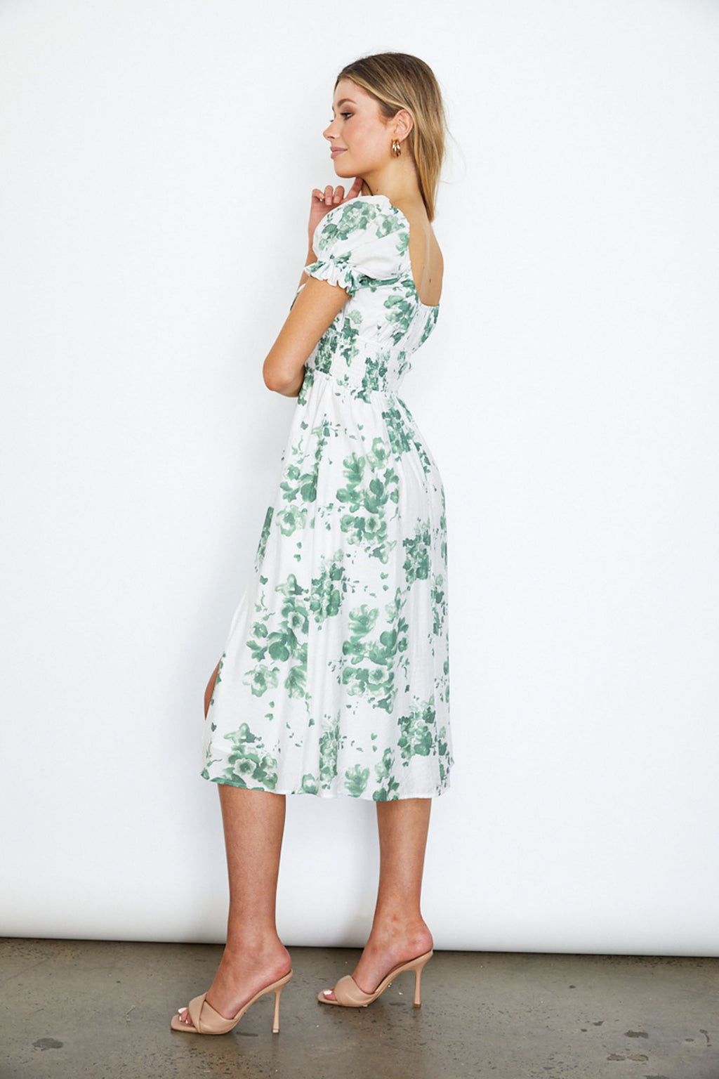 Amilie Shirred Waist Midi Dress Floral Print White/Olive by Selfie Leslie