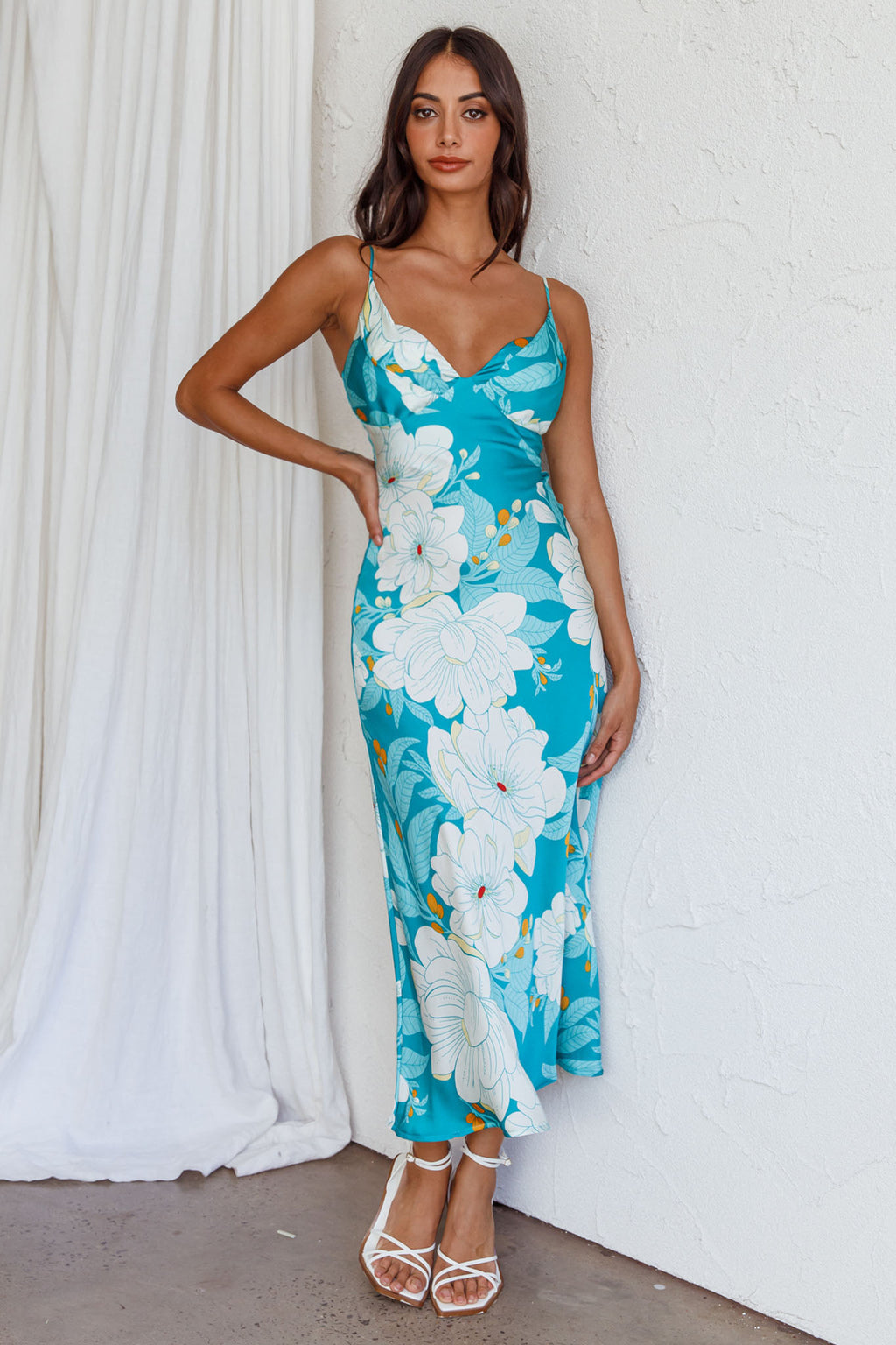 Infinity Pintuck Bust Midi Dress Flower Teal by Selfie Leslie