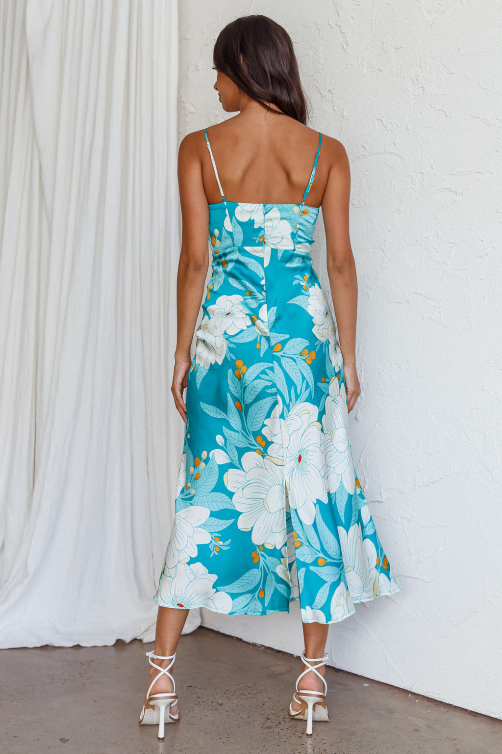 Infinity Pintuck Bust Midi Dress Flower Teal by Selfie Leslie