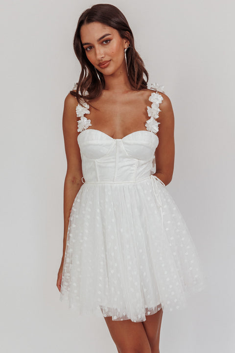 white tie strap mini dress Fairytale Dream Floral American Eagle Green Floral a square neckline SALE MENU Size:18-18½ (34-35)