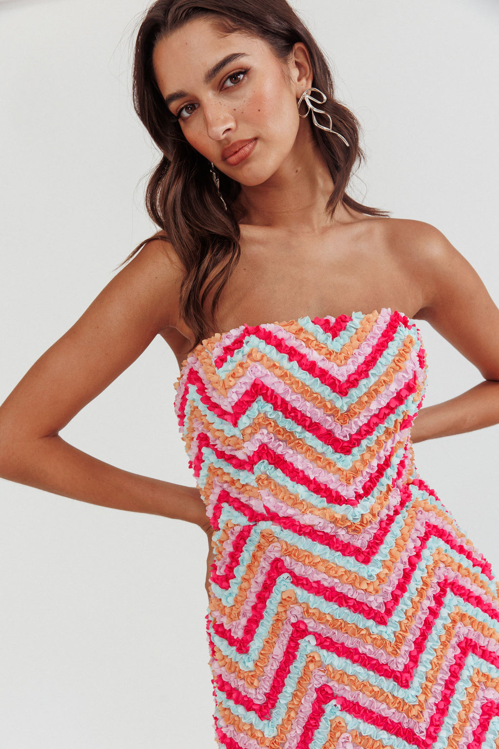 alexis ciena embellished crepe mini dress In Paris Embellished Chevron Mini Dress Fuchsia