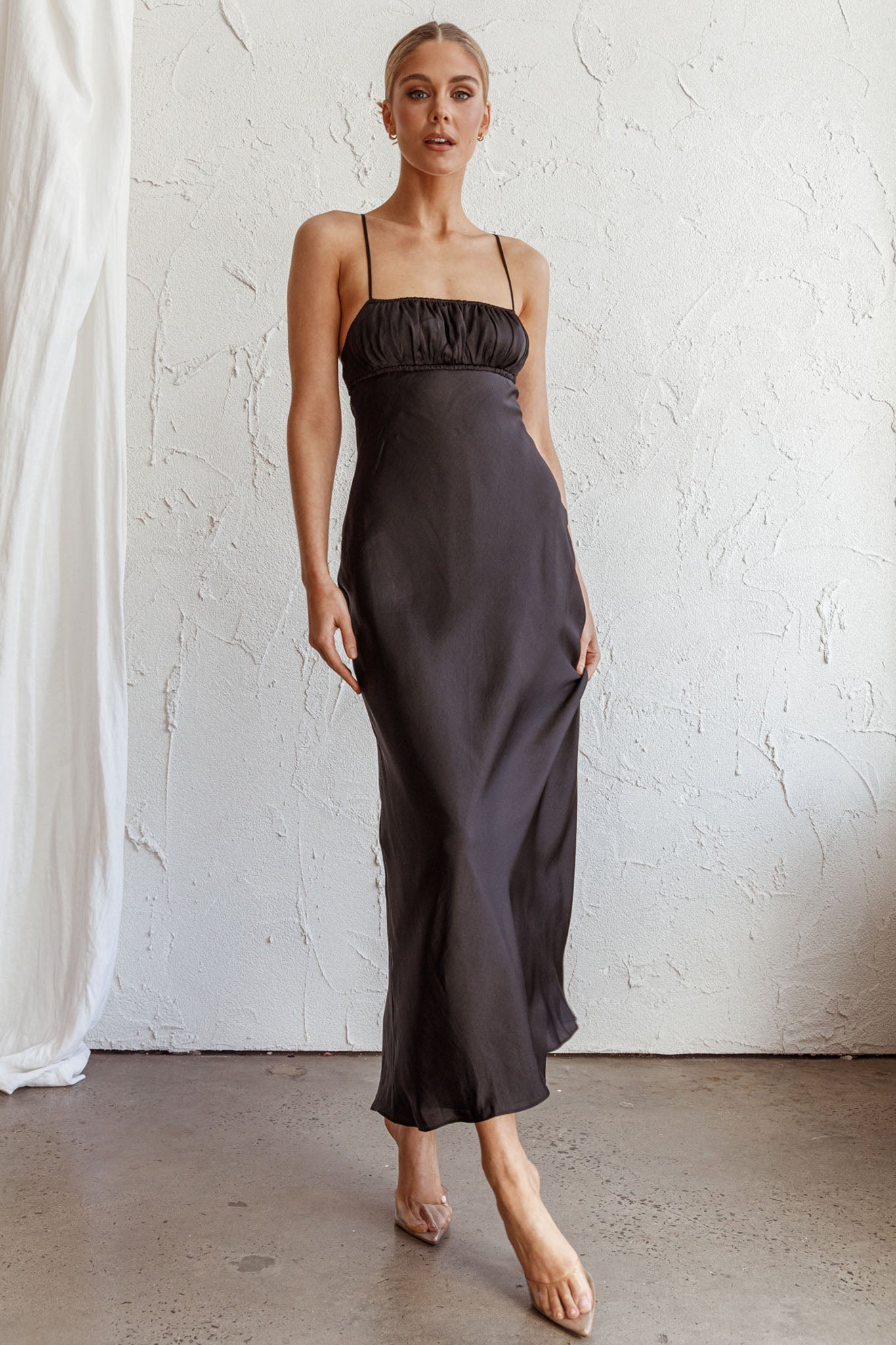 From Above V-Back Midi Dress Black by Selfie Leslie