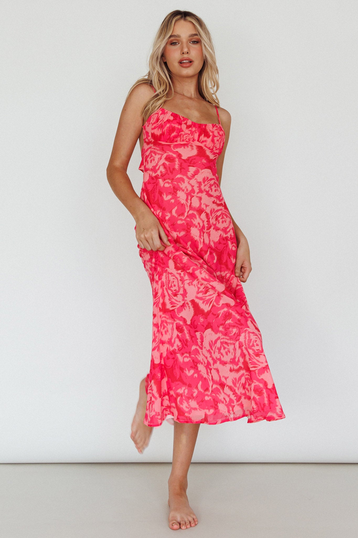 Nerida Twist Back Maxi Dress Swirl Pink by Selfie Leslie