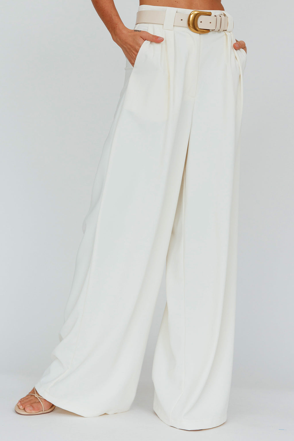 Regal Wide-Leg Mid Rise Pants Cream by Selfie Leslie