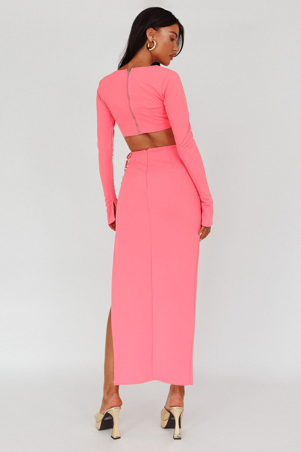 Sigournie Long Sleeve Chain Midi Dress Pink by Selfie Leslie