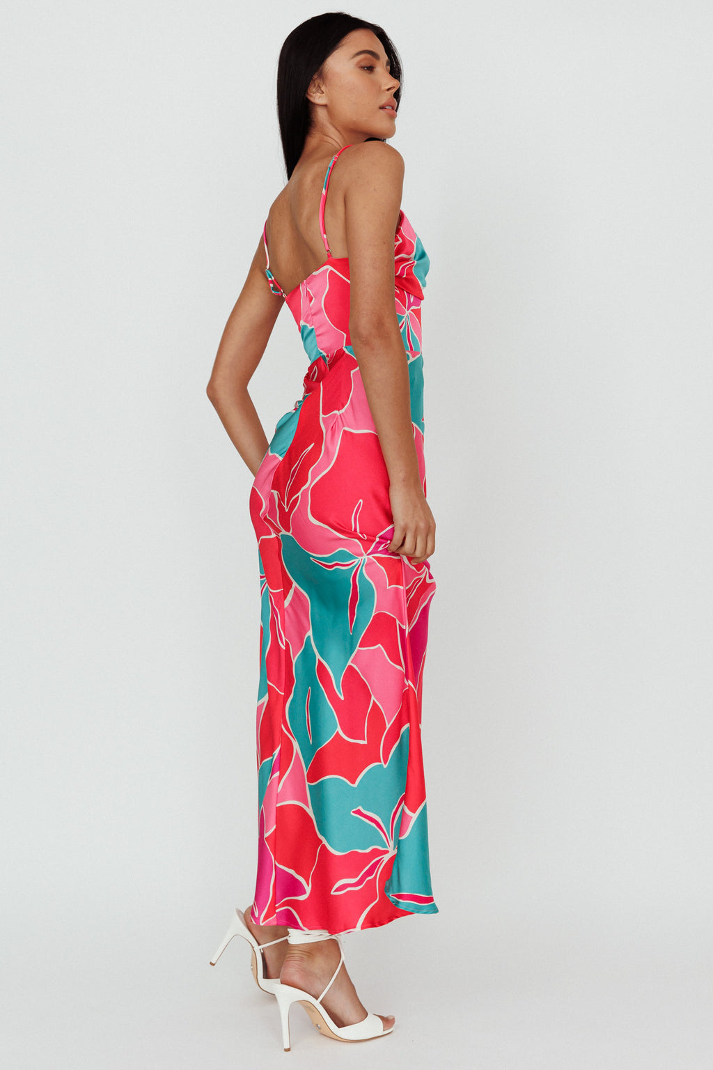Hula Sweetheart Midi Dress Floral Red by Selfie Leslie