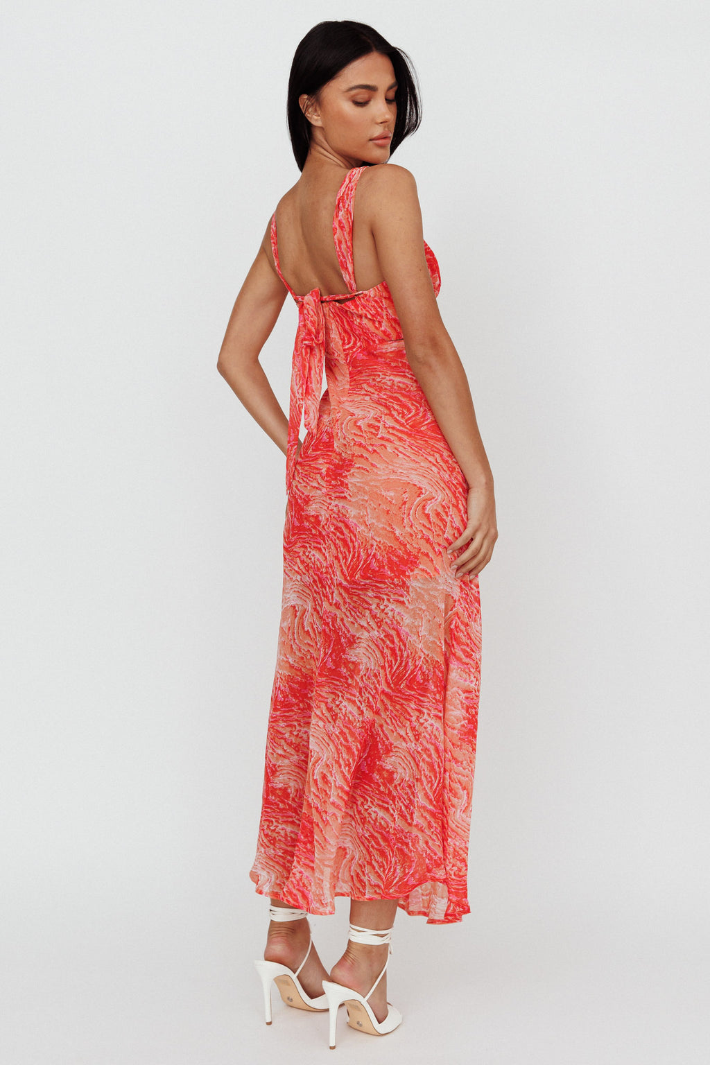 Willa Tie Back Midi Dress Print Peach by Selfie Leslie