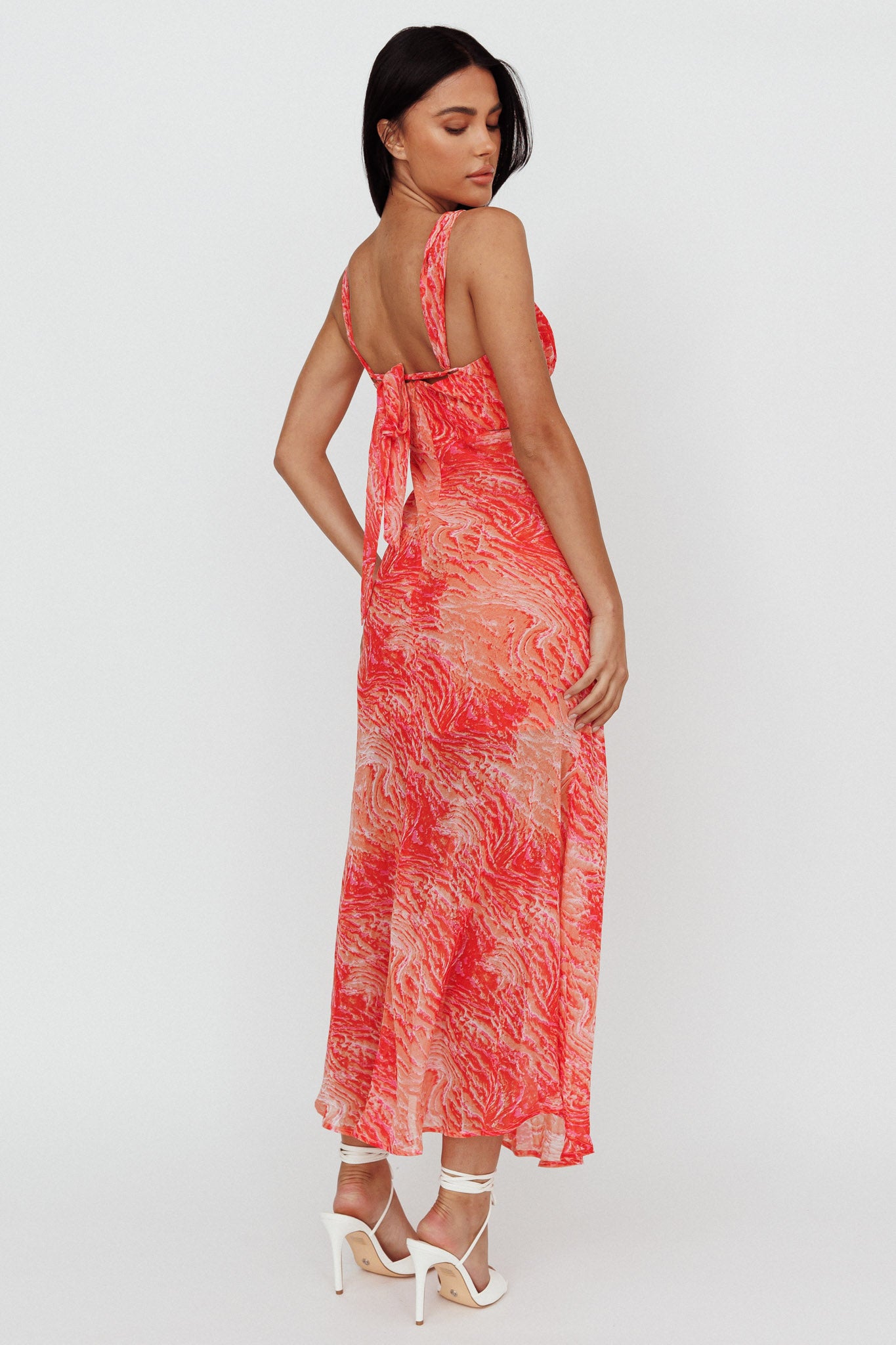 Willa Tie Back Midi Dress Print Peach by Selfie Leslie
