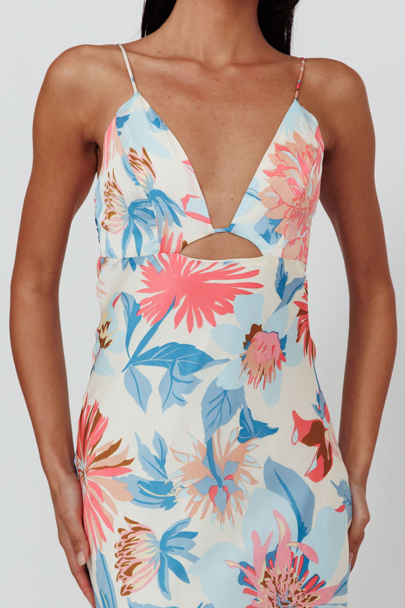 Dance Again Cut-Out Back Maxi Dress Floral Blue by Selfie Leslie
