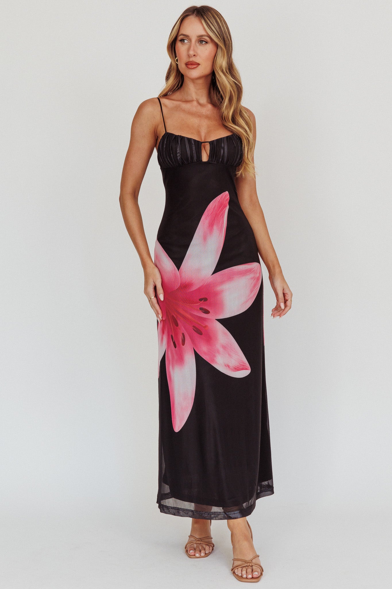 Kailua Floral Print Maxi Dress Black | Selfie Leslie