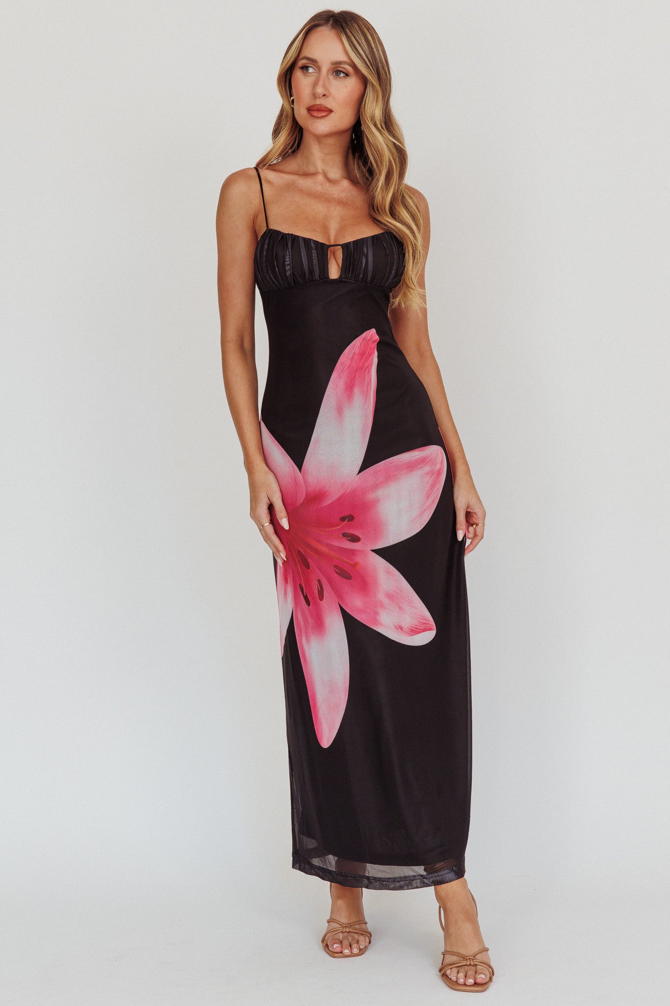 Kailua Floral Print Maxi Dress Black - S Kailua Floral Print Maxi Dress Black - S