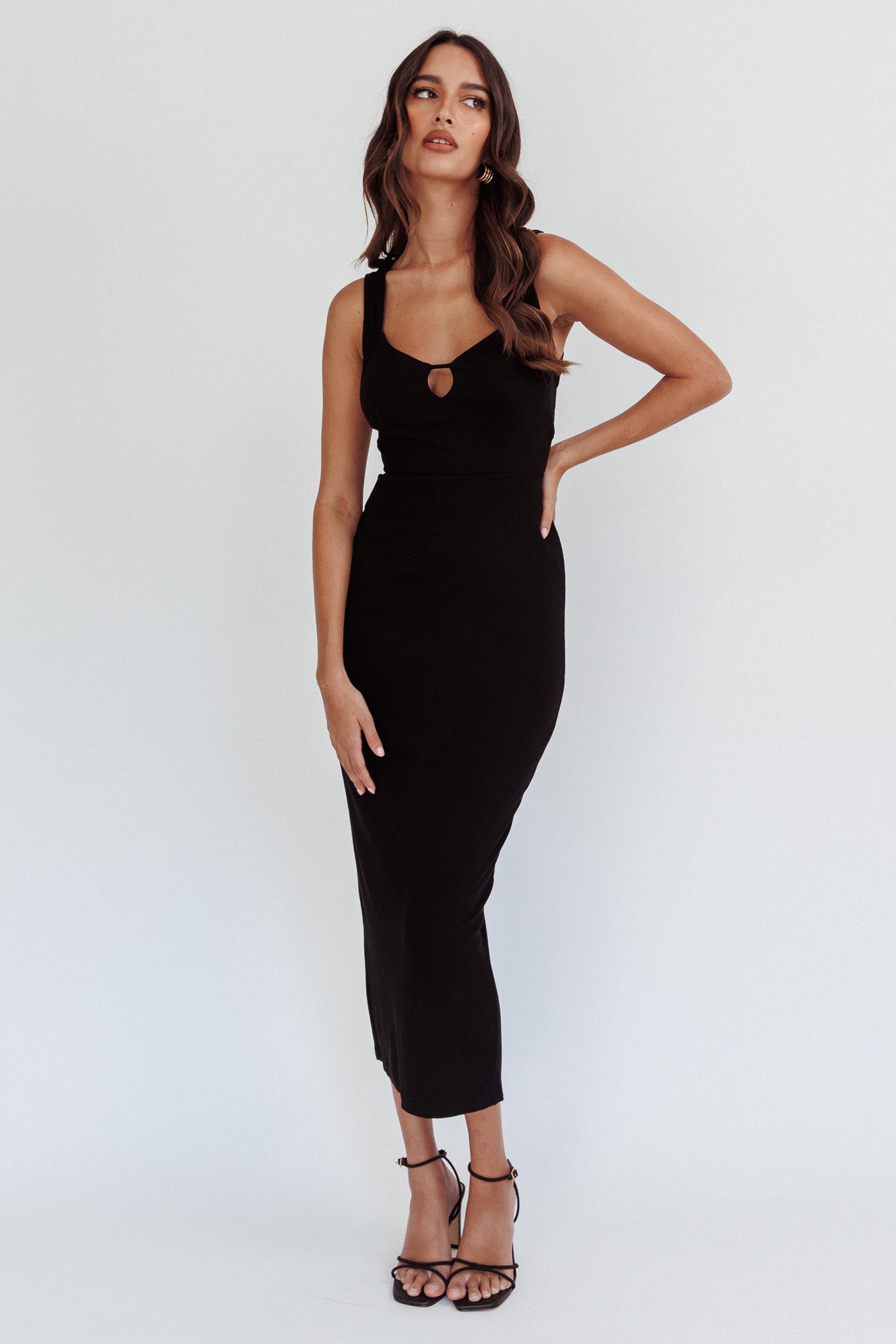 Jennine Lace-Up Back Midi Dress Black– Selfie Leslie