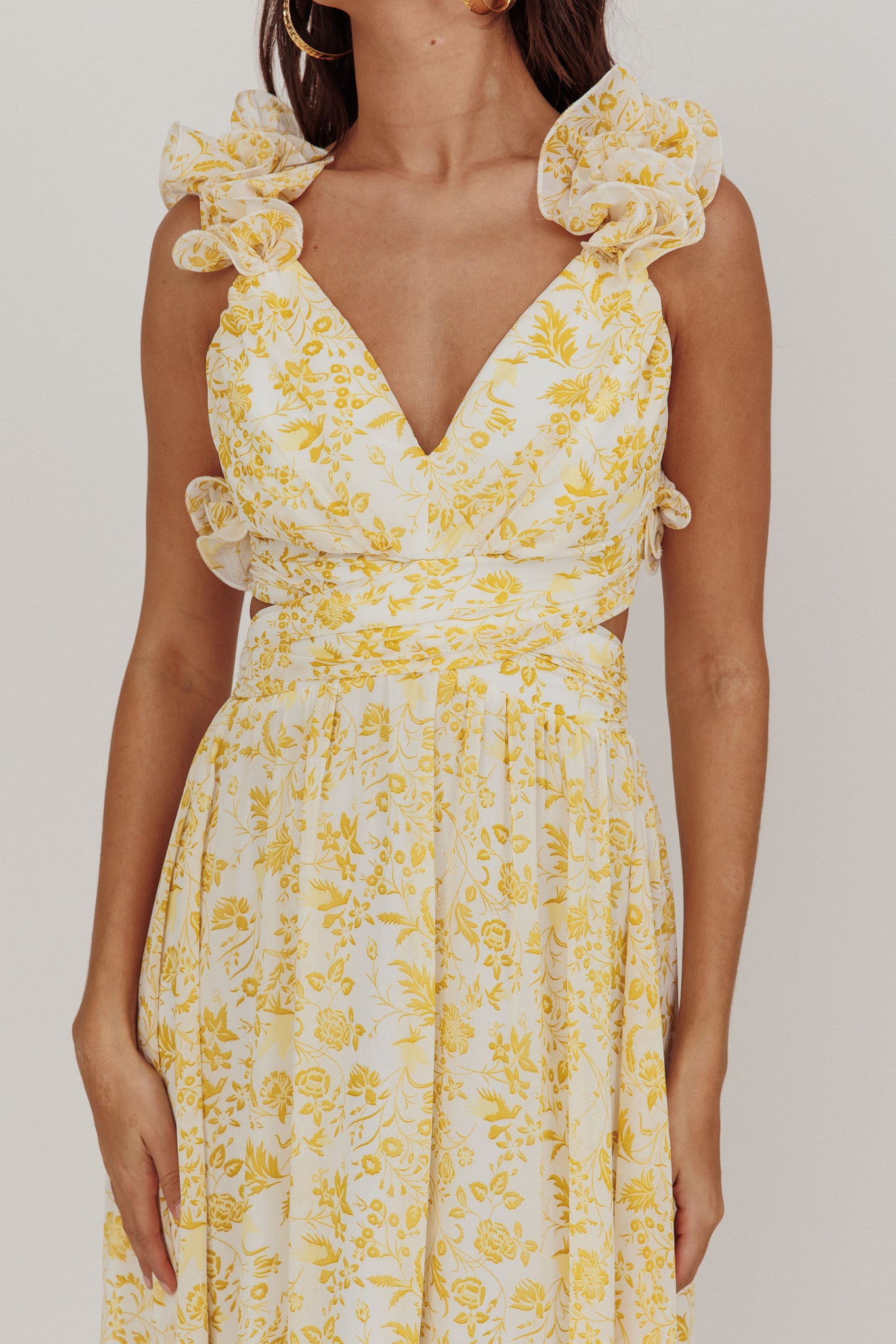 Madara Lace-Up Back Maxi Dress Floral Yellow by Selfie Leslie