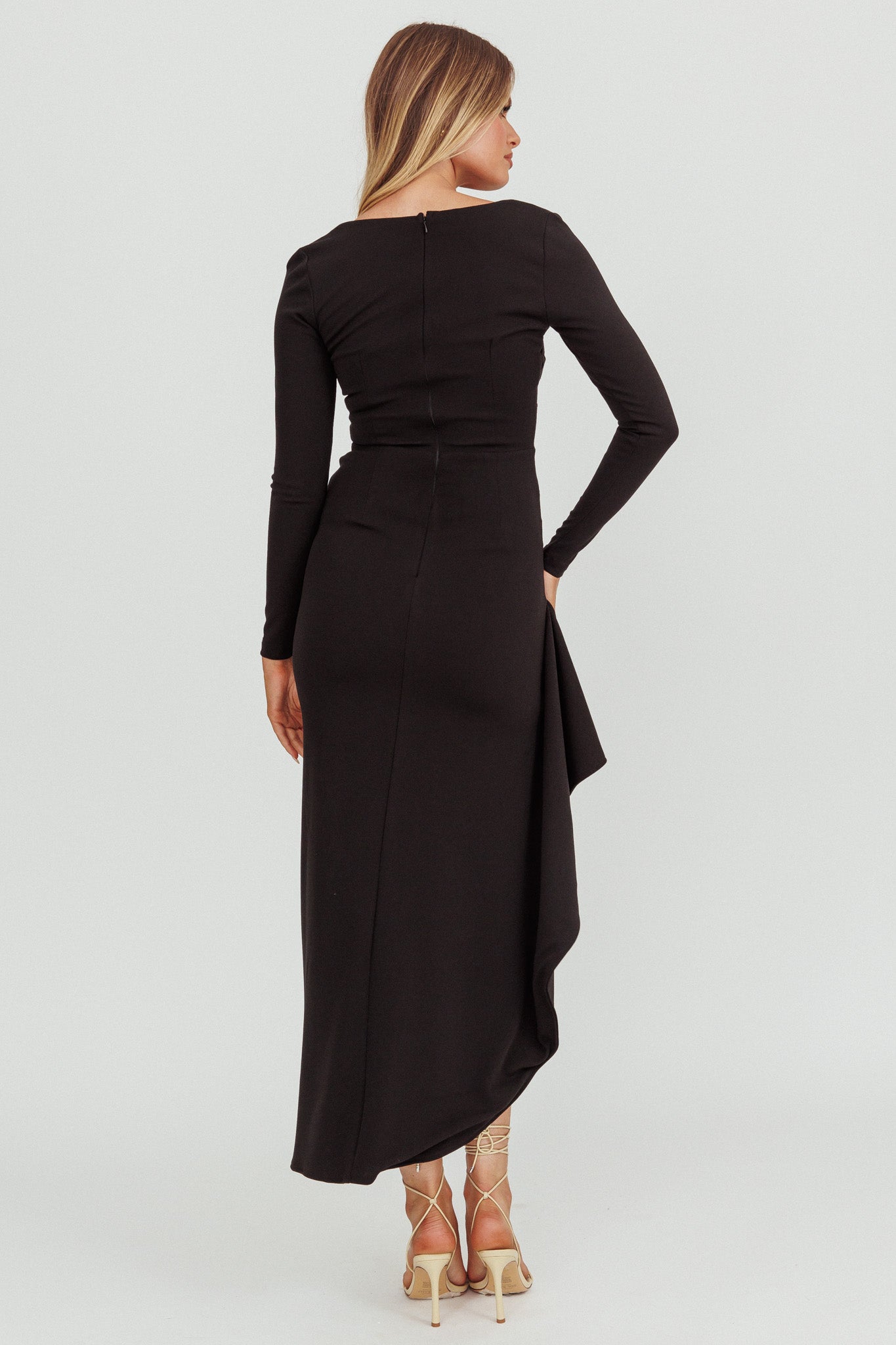 Cha Cha Long Sleeve Thigh Split Dress Black L Cha Cha Long Sleeve Thigh Split Dress Black L